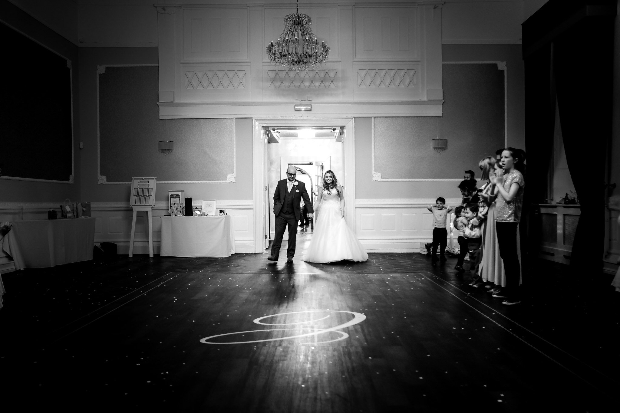 Entrance and married couple - Authentic Wedding photography.jpg