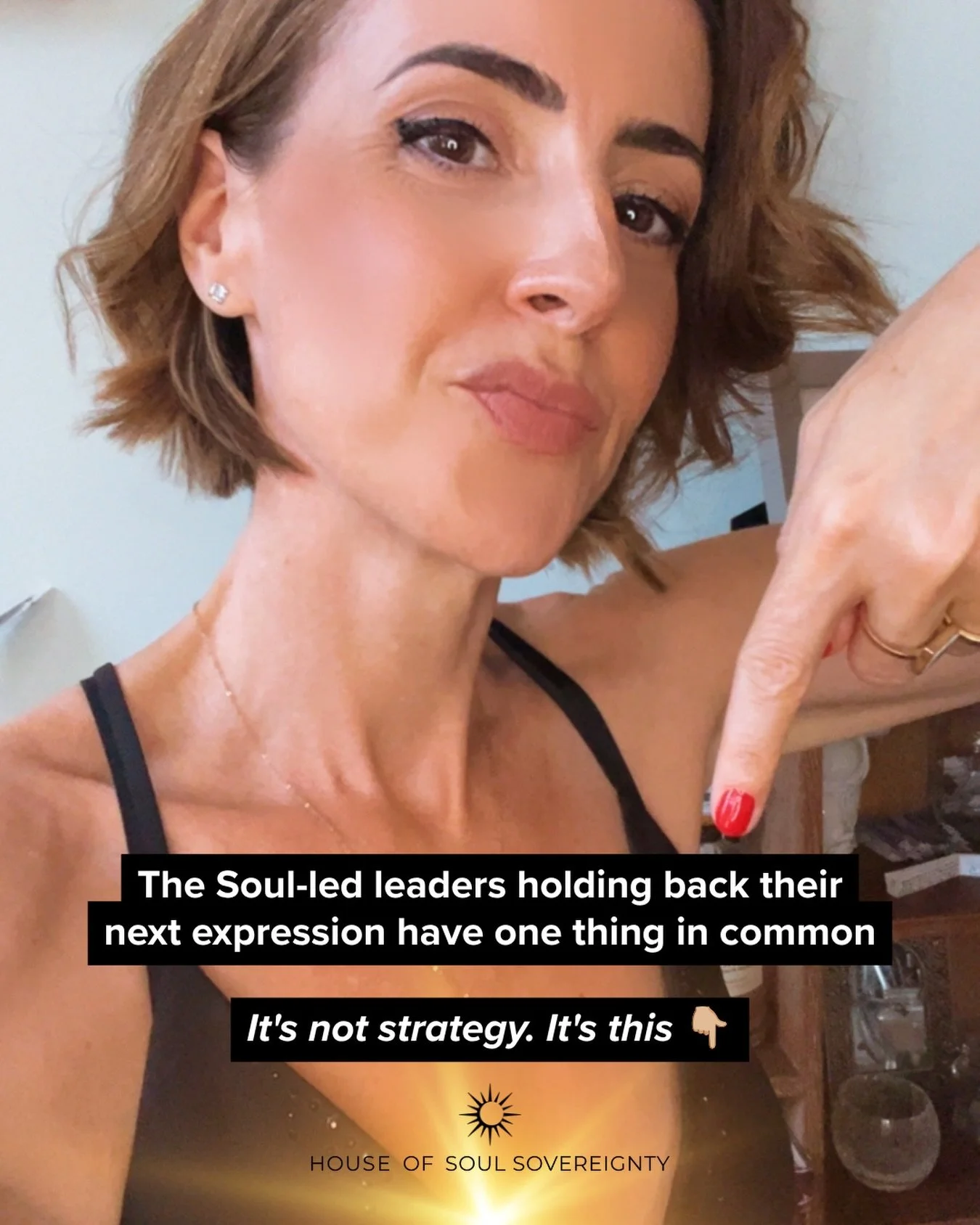 One of the biggest fears I see when an established Soul-led leader is ready to step into her next identity is the fear of loss 🖤

Not just of the version of herself she has to let go of, but of the clients, the community, the people who love, unders