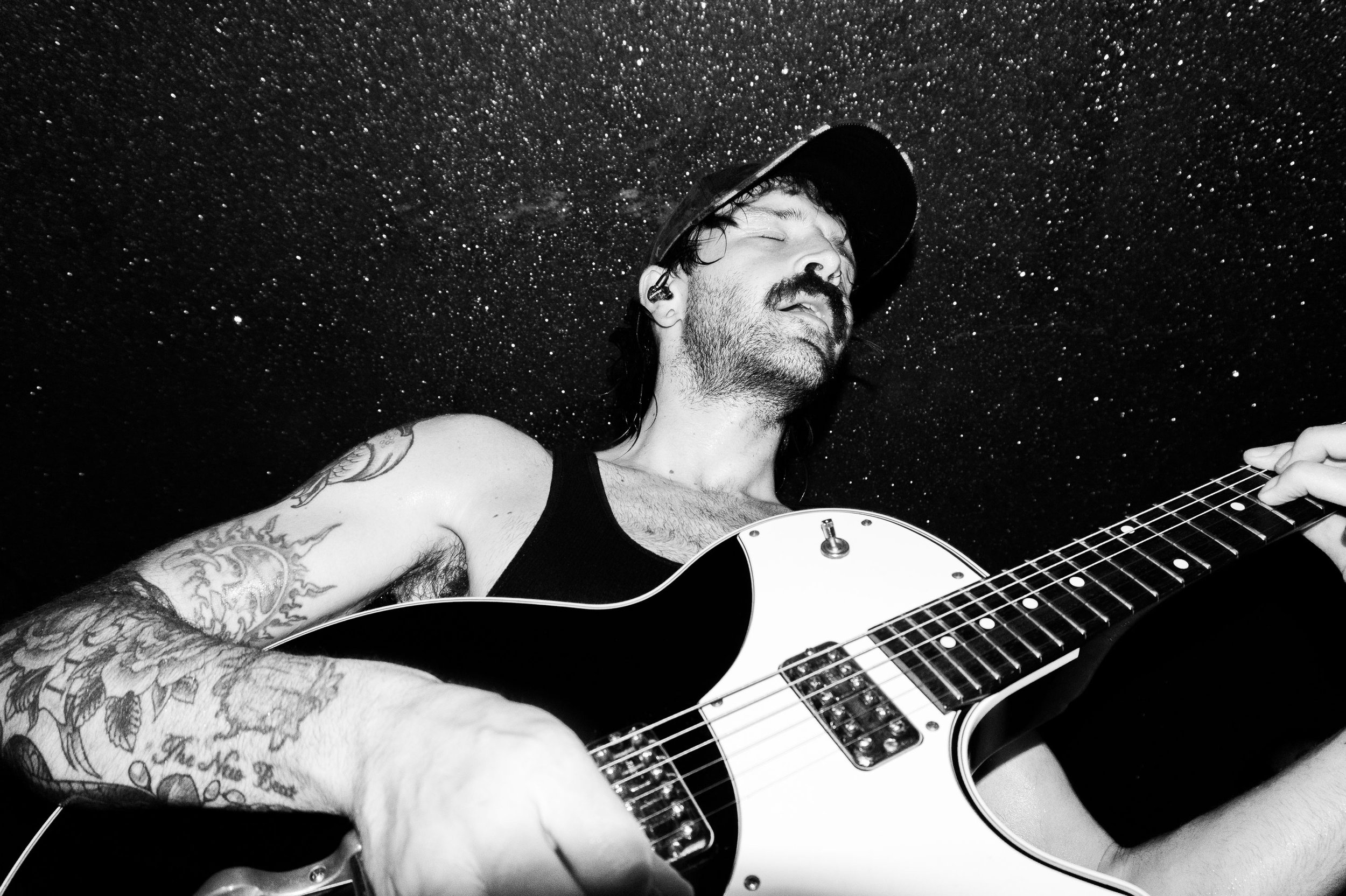 08_Wine-Lips_Moth-Club_13-10-2025.jpg