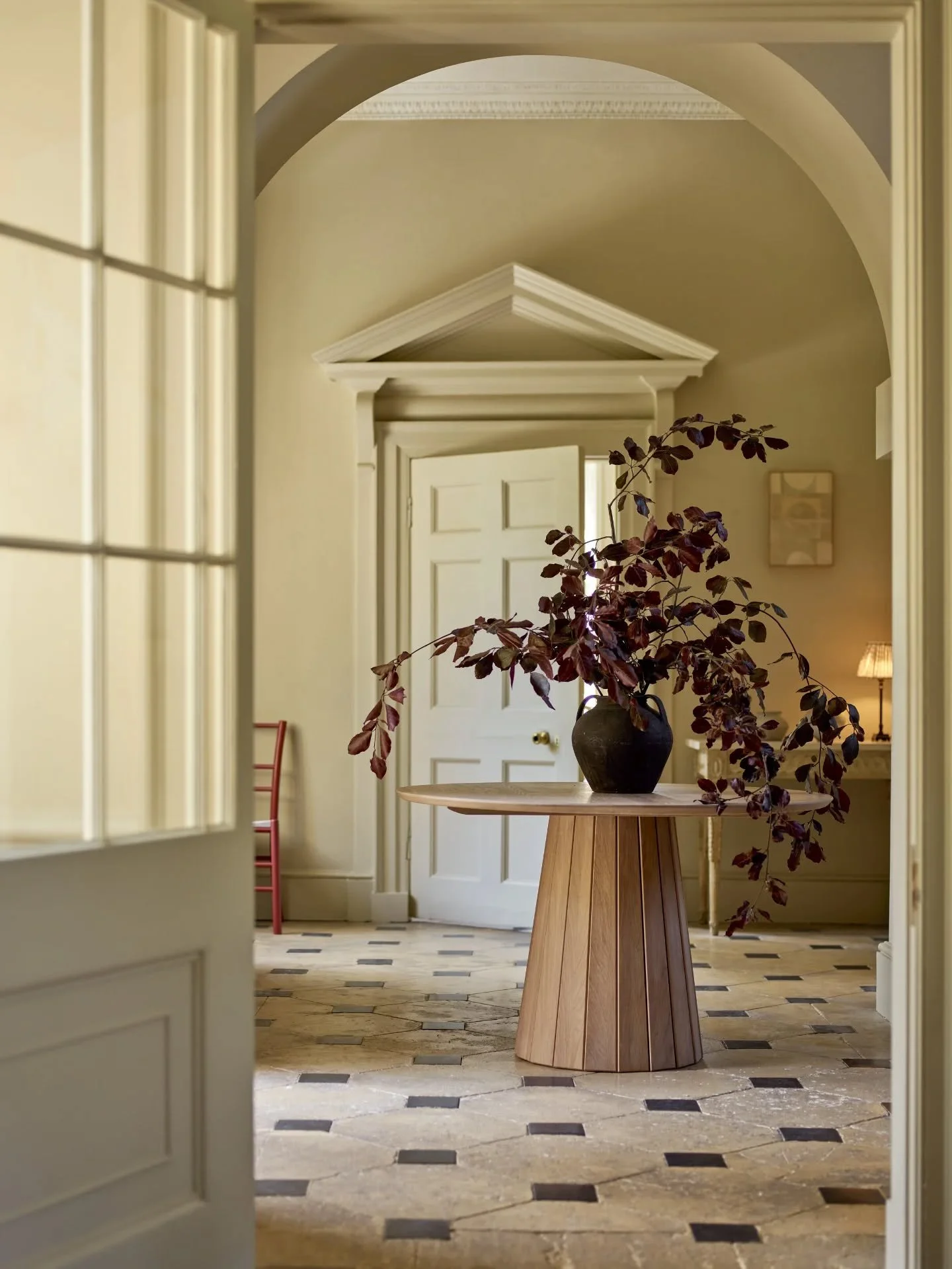 There's a definite feeling of Autumn in the air with the rains finally arriving this week. 

We're still holding out hope for some September sunshine, but in the meantime it's wonderful to be reacquainted with the tones and hues of the darker months.