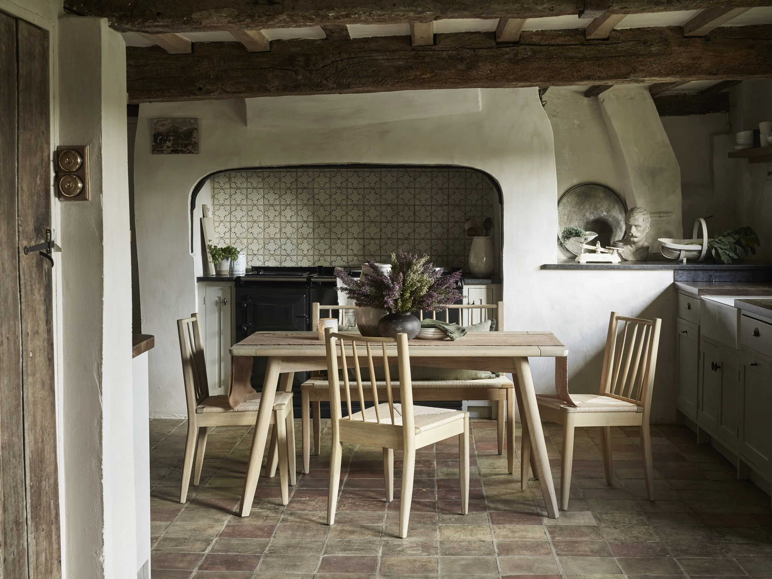 Large-WYCOMBE_DINING_LANDSCAPE_022.jpg