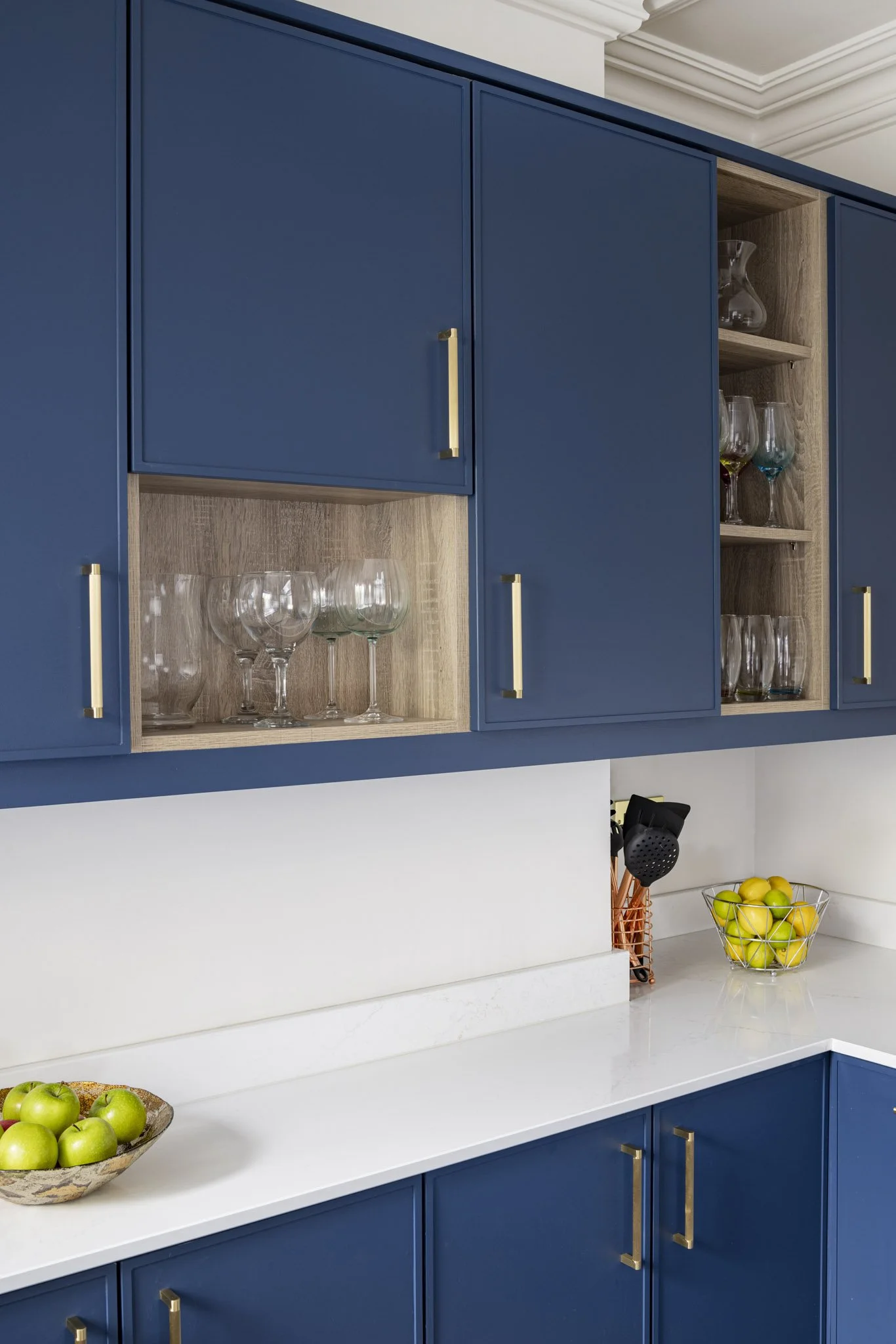 Navy blue slim shaker kitchen, Silestone countertop