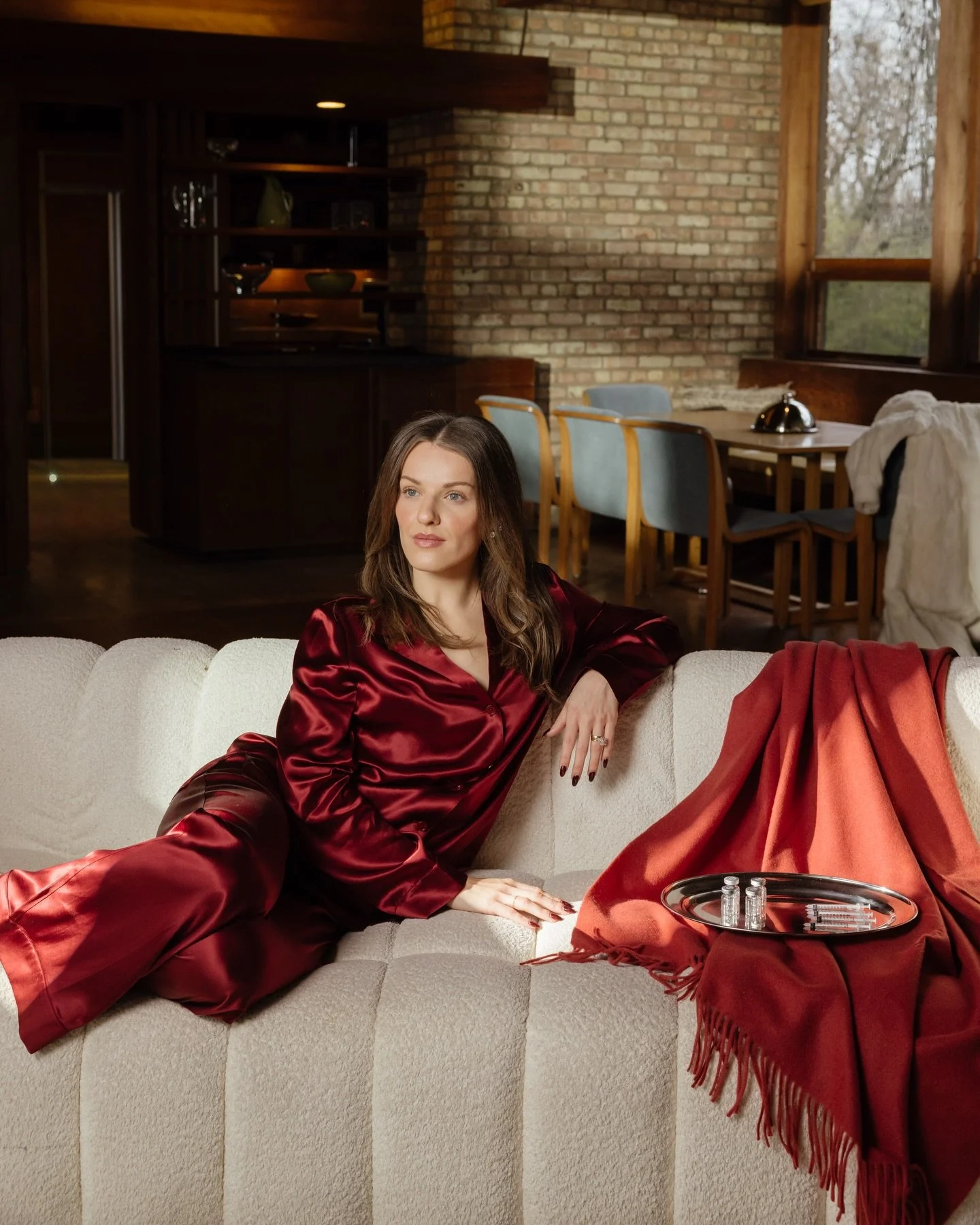 Thought these deserved a feed post! Work for @bookpinch from late last year ❤️

Production: @covalentstudios 
Creative: @gabbysaywhatt 
Model: @katieklinefelter 

Chicago makeup artist
Chicago makeup 
Chicago branded shoot