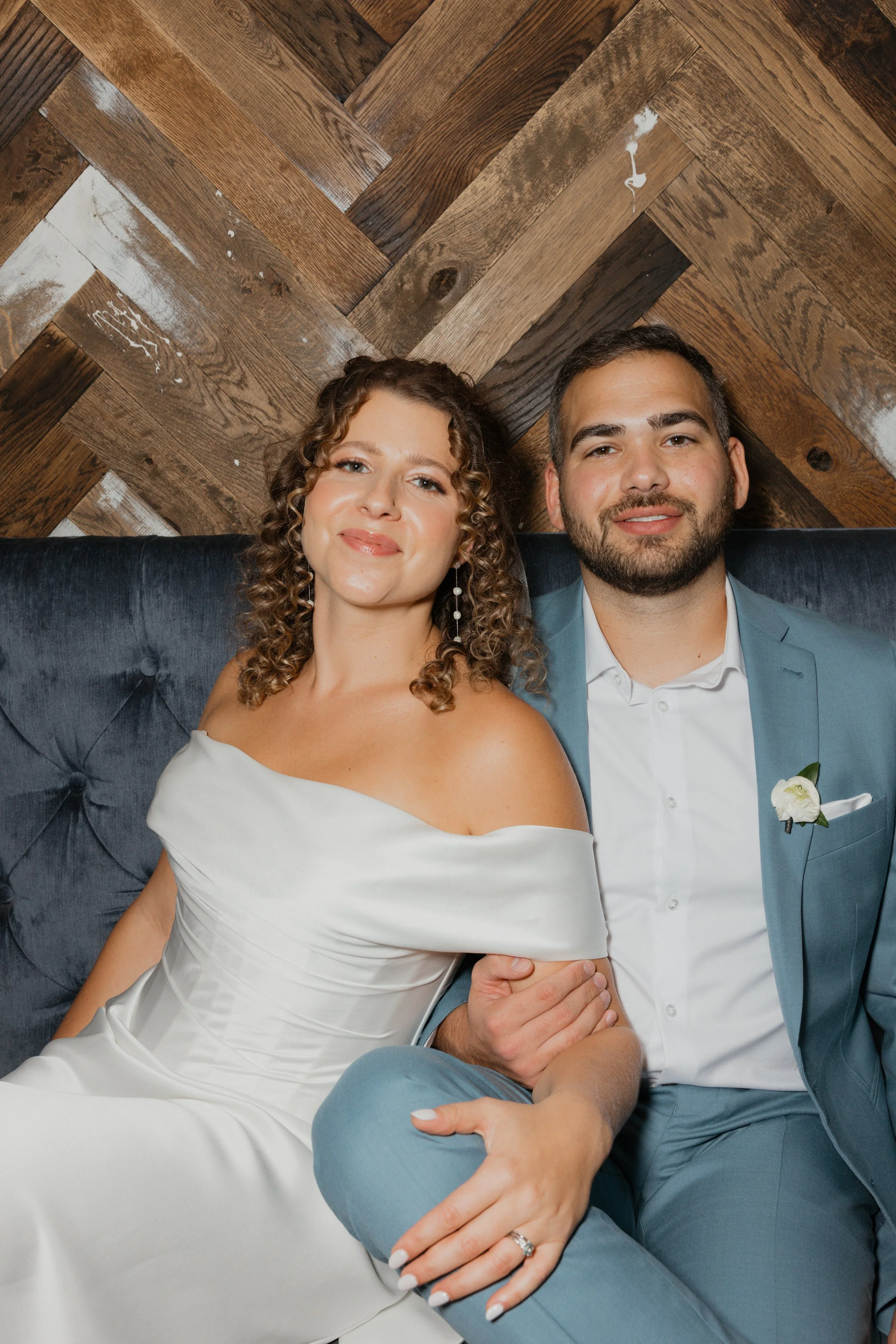 CARLY_ELI_WEDDING-504.jpg