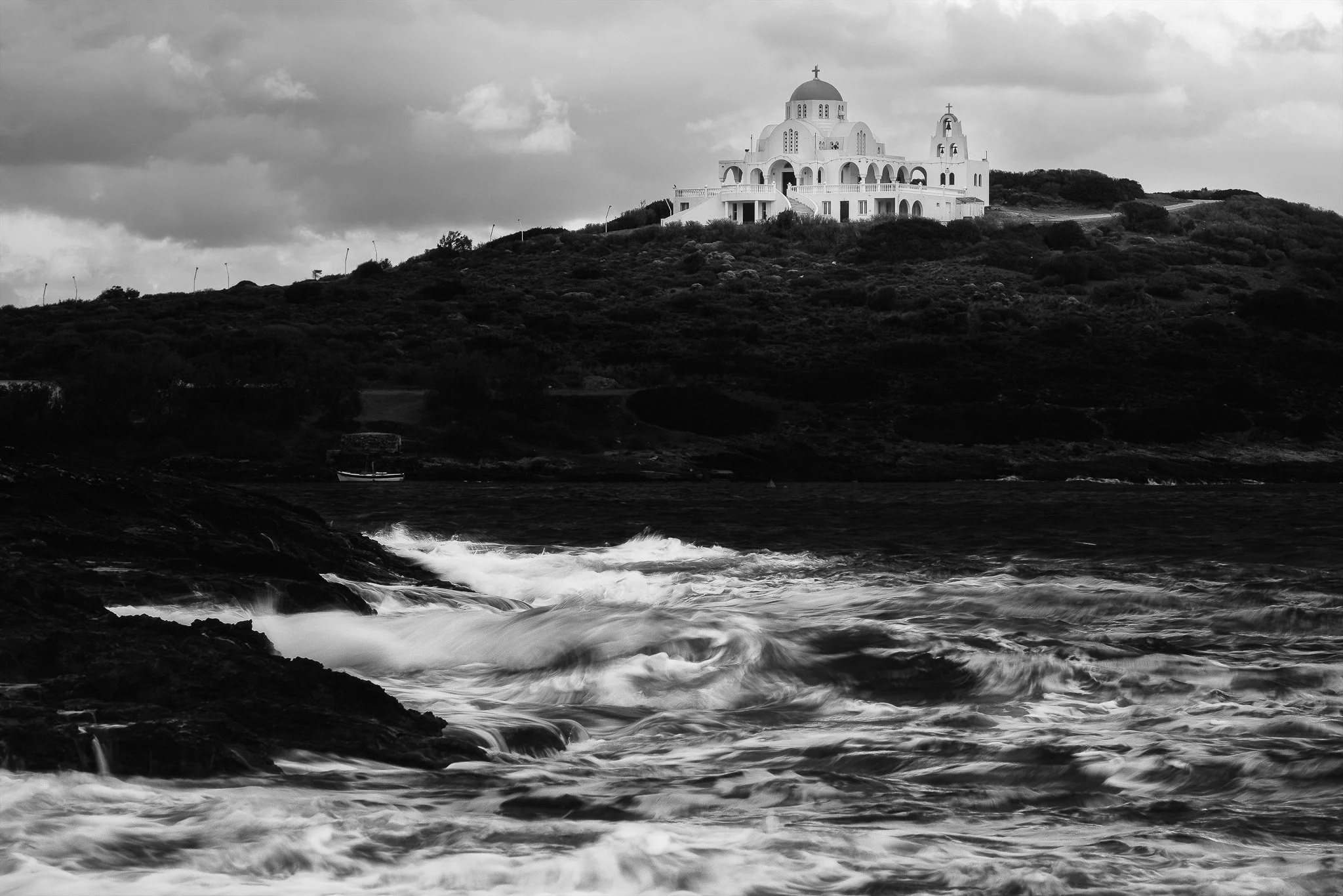 Mikrolimano Thorikou.jpg