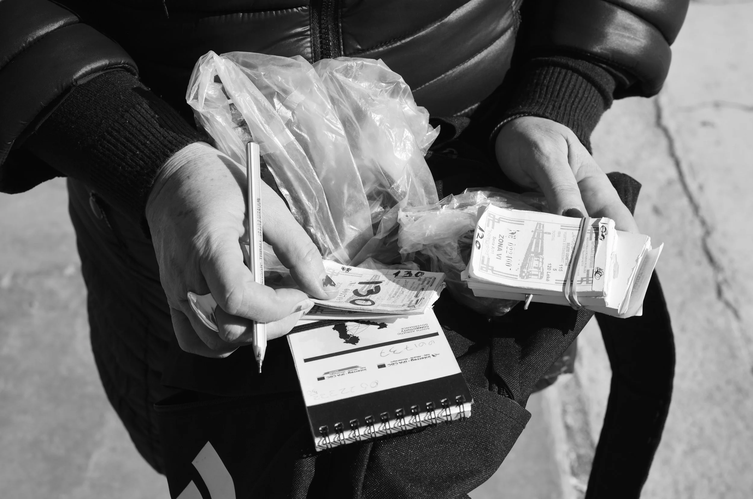 2023-02-12-Waiting for a train-Shkozet-44.jpg