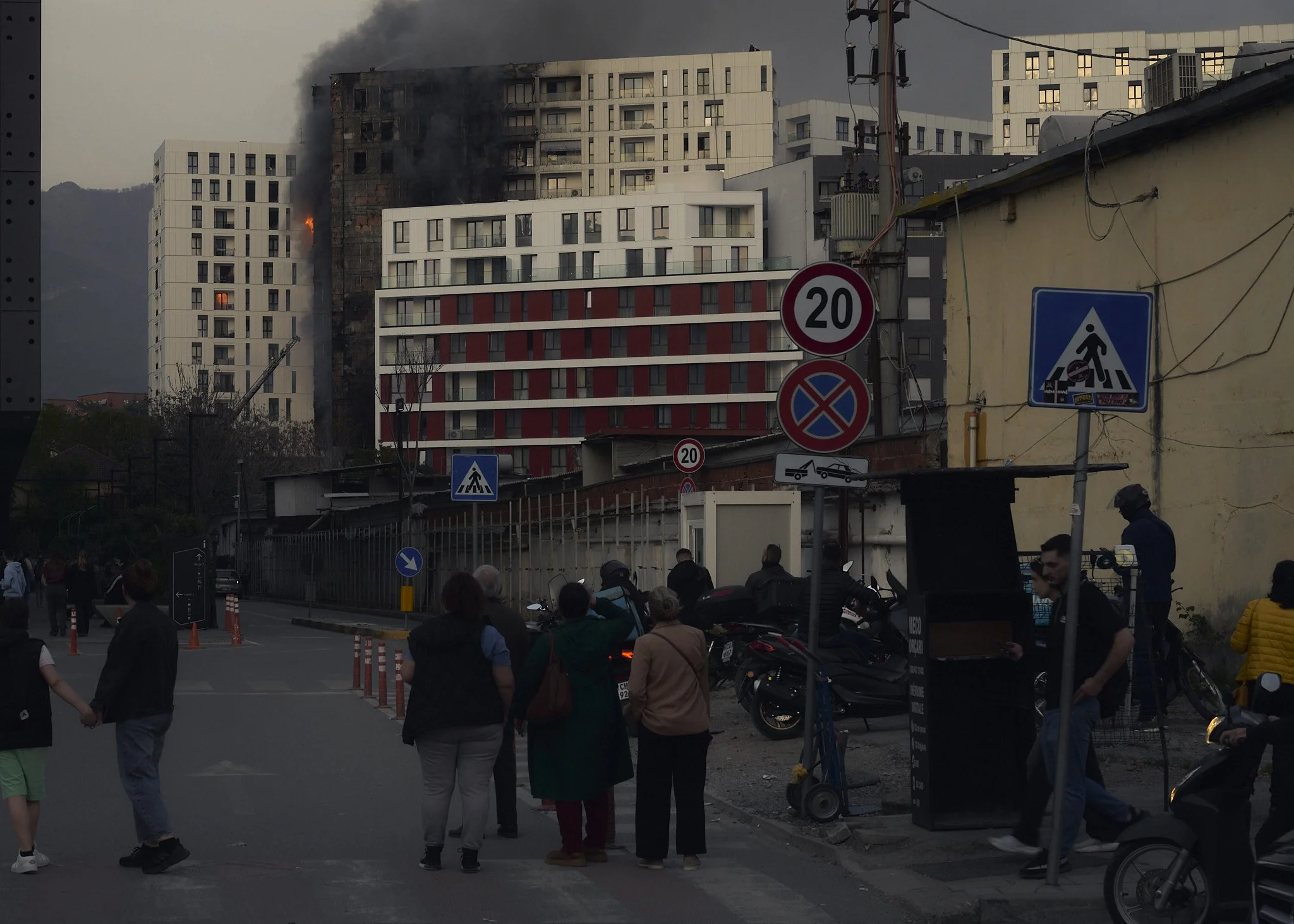 WEB-Archive-Deshmitari-26-04-14- 121.jpg