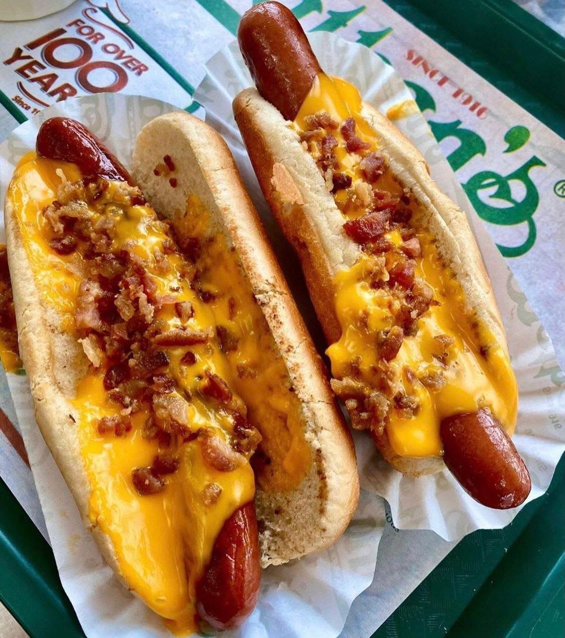 Memorial Day Weekend = Hotdogs, beer, and friends. This Sunday afternoon from 12-3, the Nathan&rsquo;s Famous food truck is back at Myriad!

Stop in for those famous hotdogs, burgers, wings, and much more. 

And as always&hellip;Sundays are growler f
