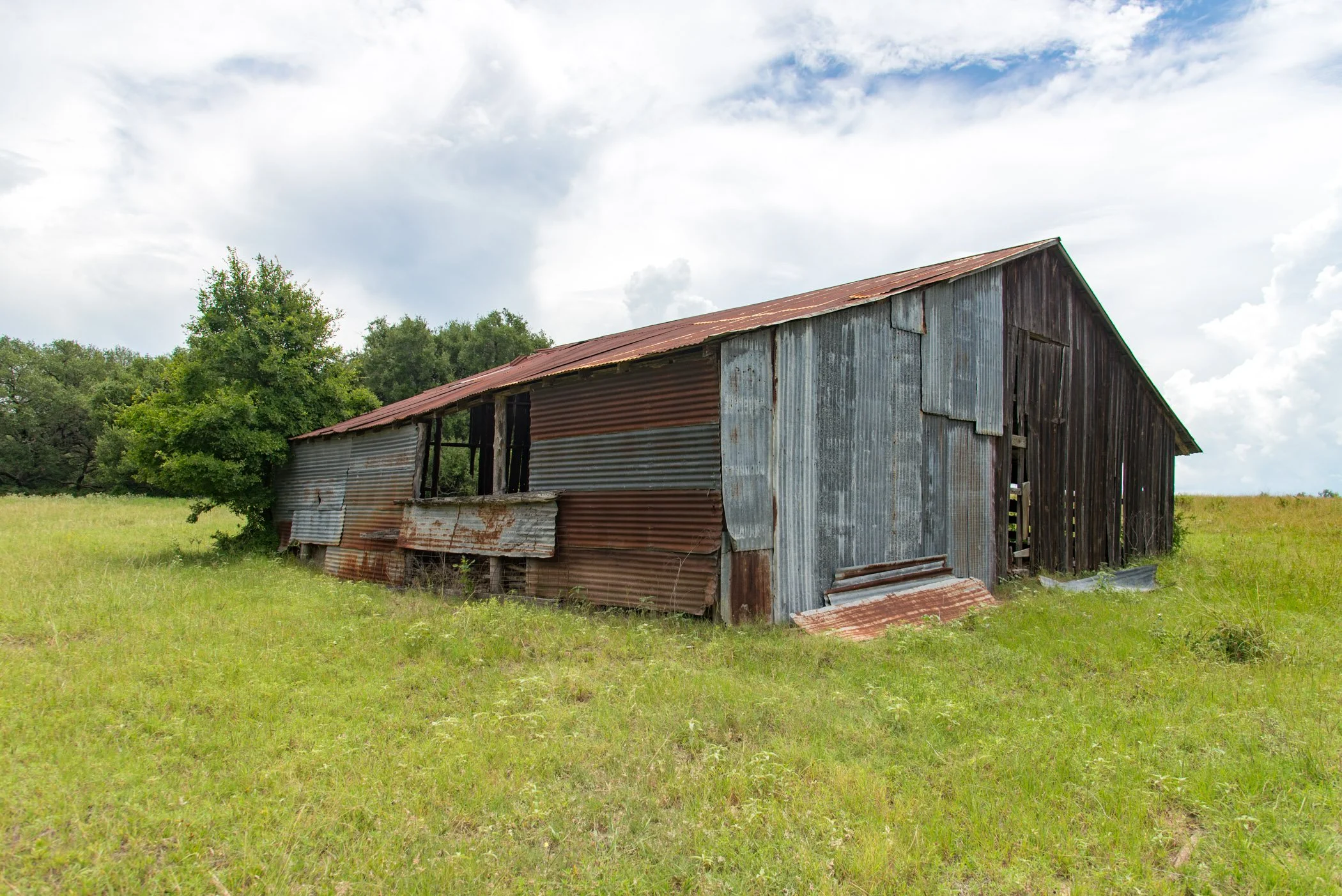 ET_Martinek Farm_Structure_Ramirez.jpg