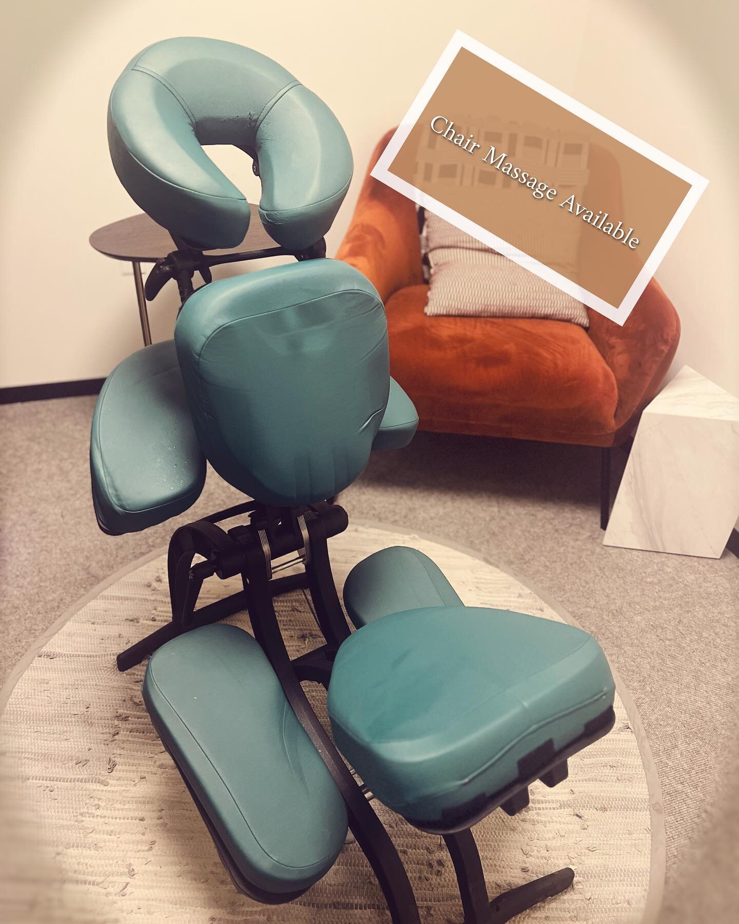 Chair massage available for events! 

On-site chair massage is a great way to recognize your employees and show them appreciation, or add an element of self-care to an event. 

Massages can be done in 10-30 minute sessions and require a small space. 
