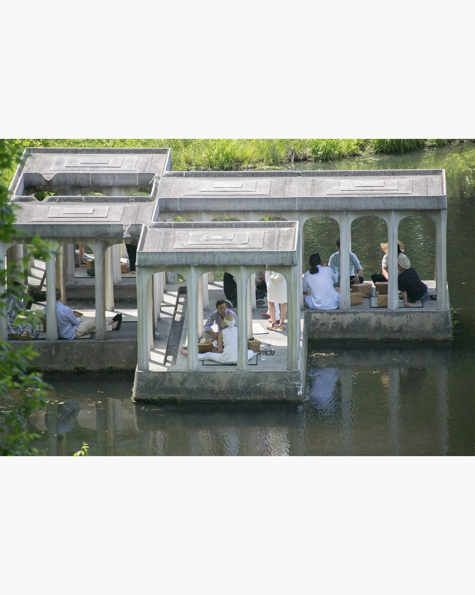 glasshouse01.jpg