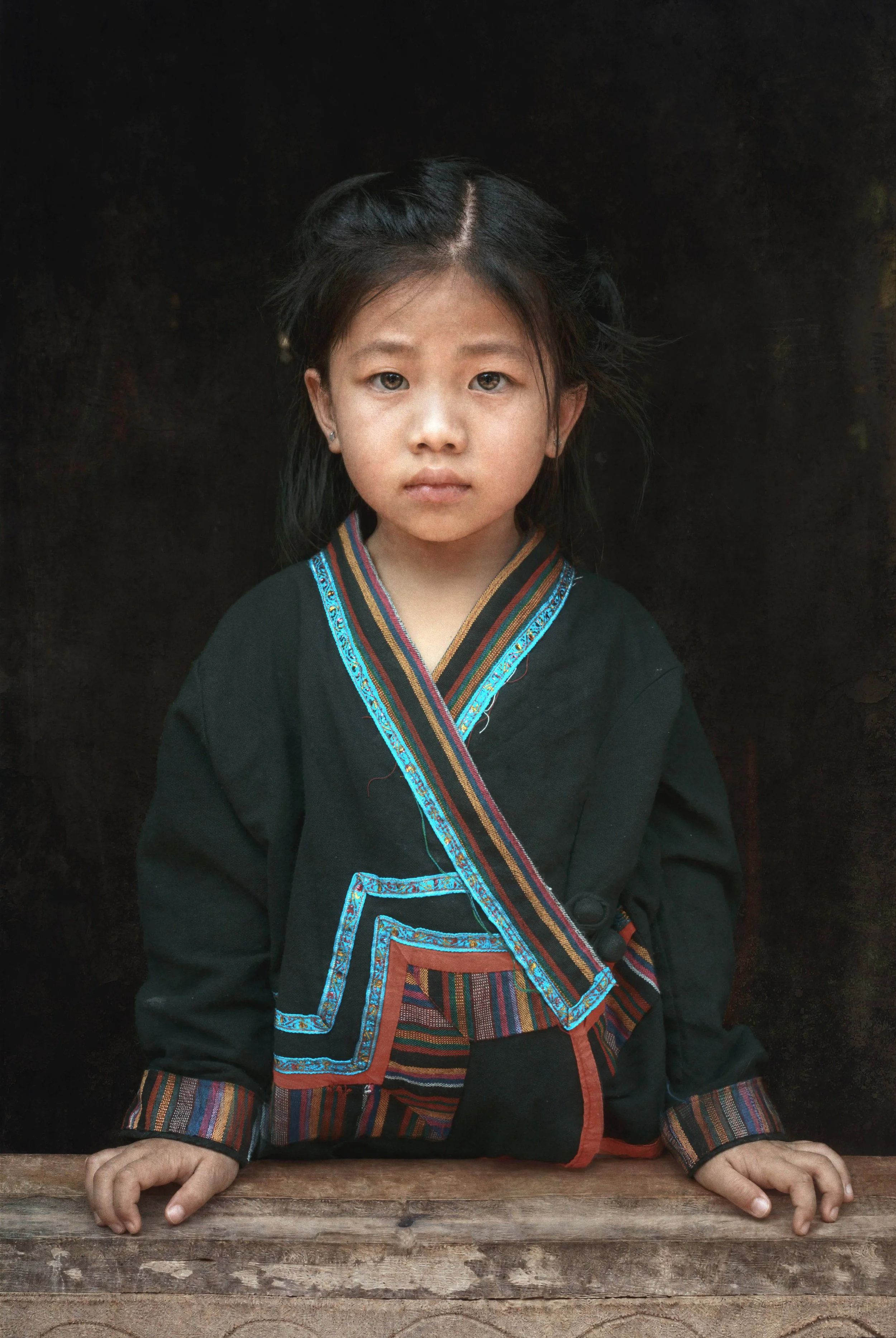 traditional-khmu-girl-luang-prabang-laos.jpg