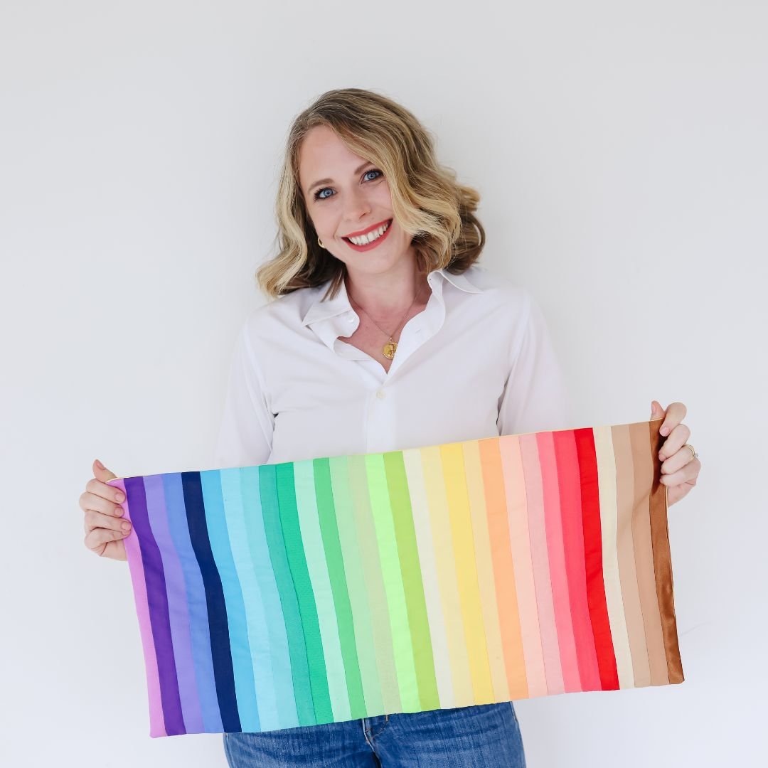 Styling with Sarah holding color flag for color analysis