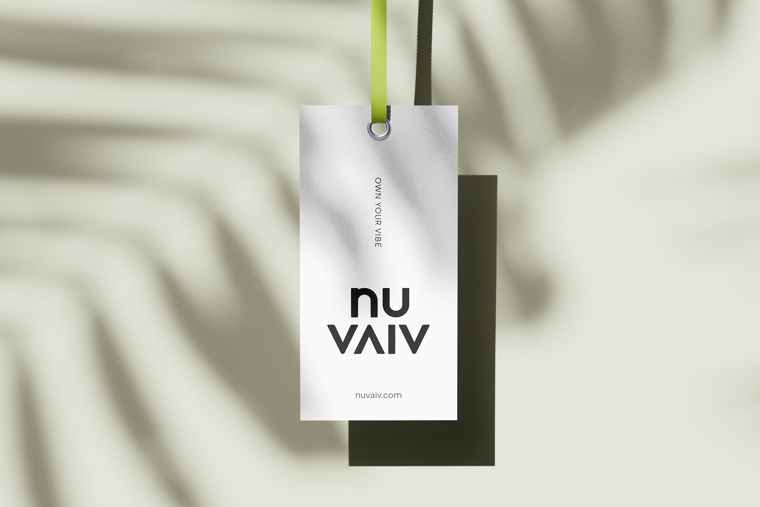 NUVAIV