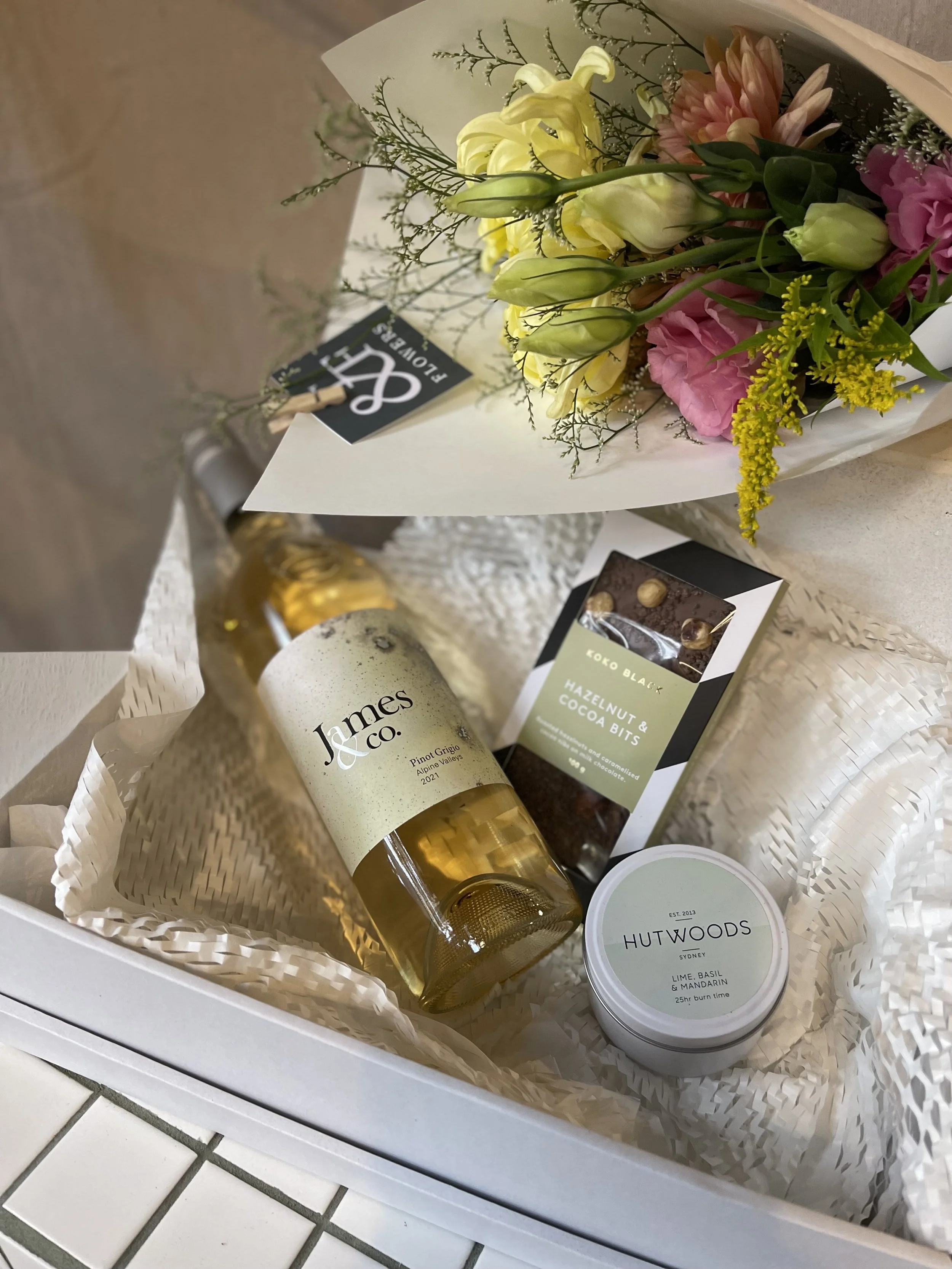 Shop Flowers & Gifts — Thistle & Fern Albury Wodonga Florist