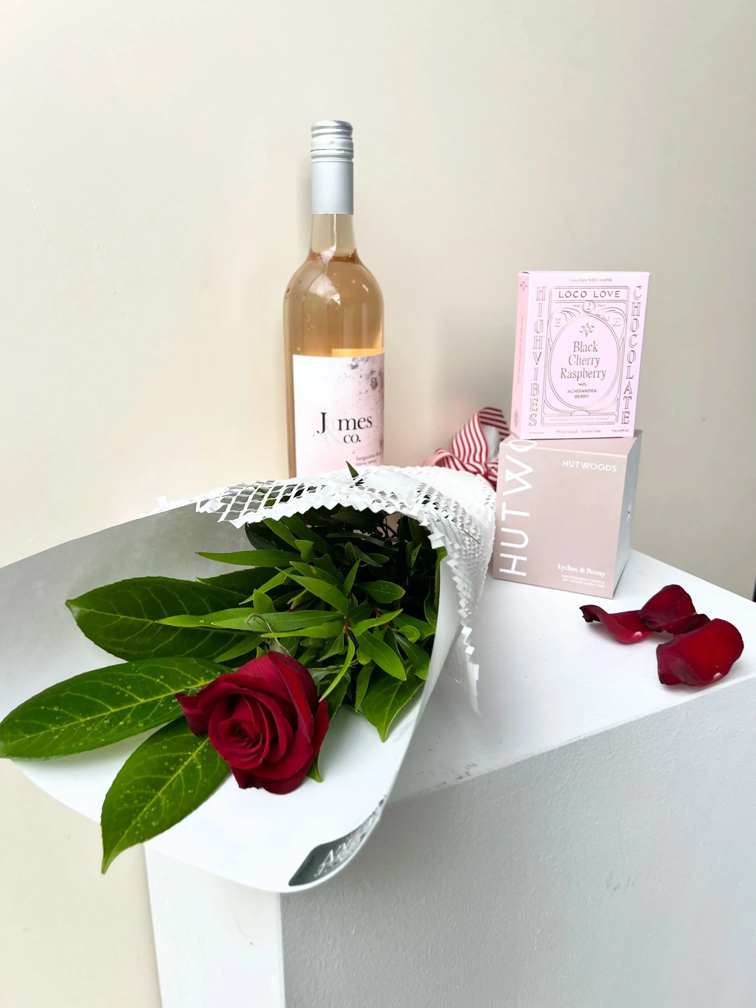 "Oh my .." Valentines Day Gift Pack - Candle, Wine, Chocolate and a Single Stem