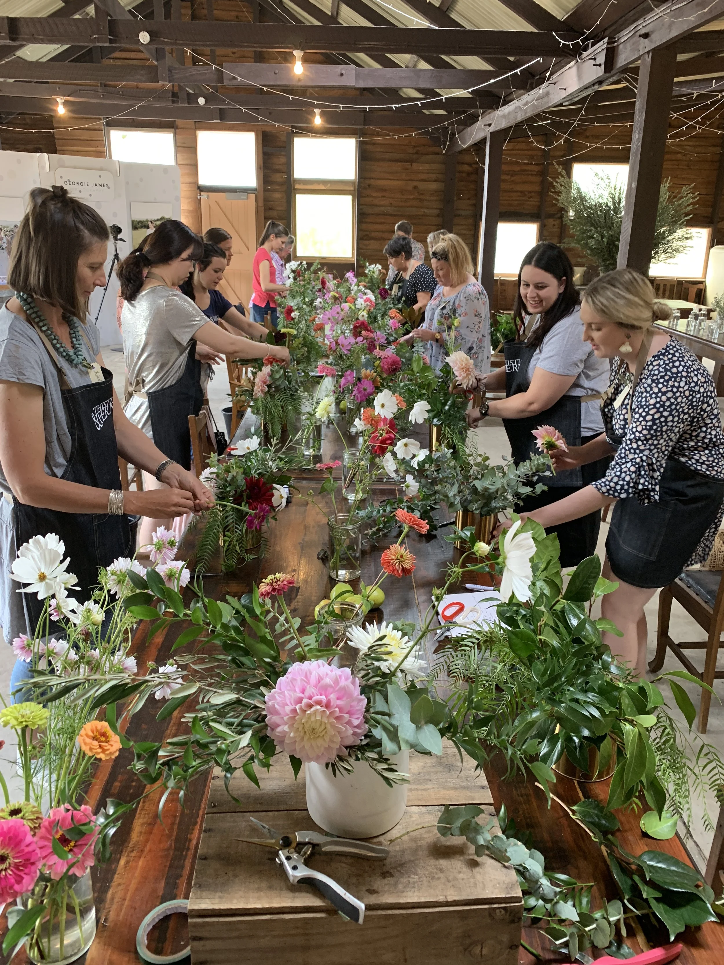 Albury/Wodonga Florist Thistle & Fern Florists Flowers and Gifts