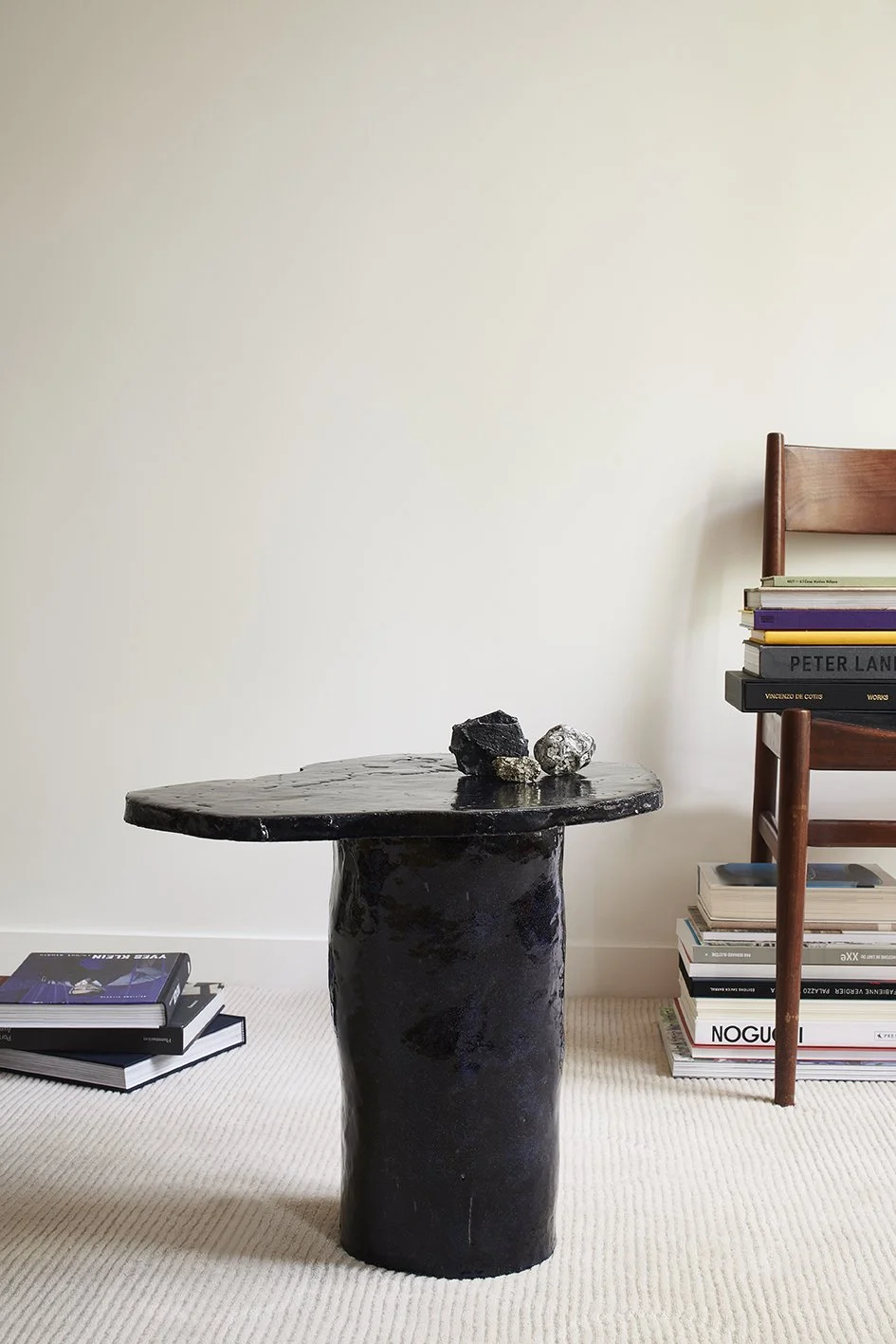 Céline Salomon - Blue black side table.jpg