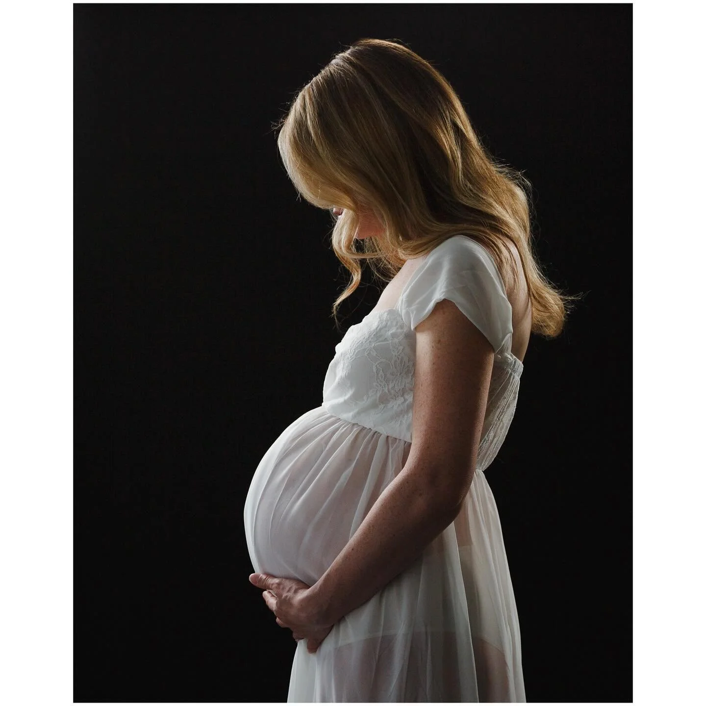 Queen
&nbsp; ⠀⠀⠀⠀⠀⠀⠀⠀⠀⠀⠀⠀

&nbsp; ⠀⠀⠀⠀⠀⠀⠀⠀⠀⠀⠀⠀
#yycphotographer #yycphotography #yycportraits #yycmaternity #yyclife #yycliving #yyc #calgaryphotographer #calgaryphotography #calgarymaternityphotography #calgarylife #godoxlighting #canoncanada #madew