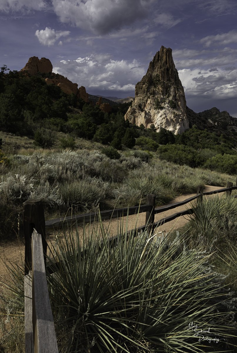 Garden of the Gods, Landscape in mid afternoon lighting