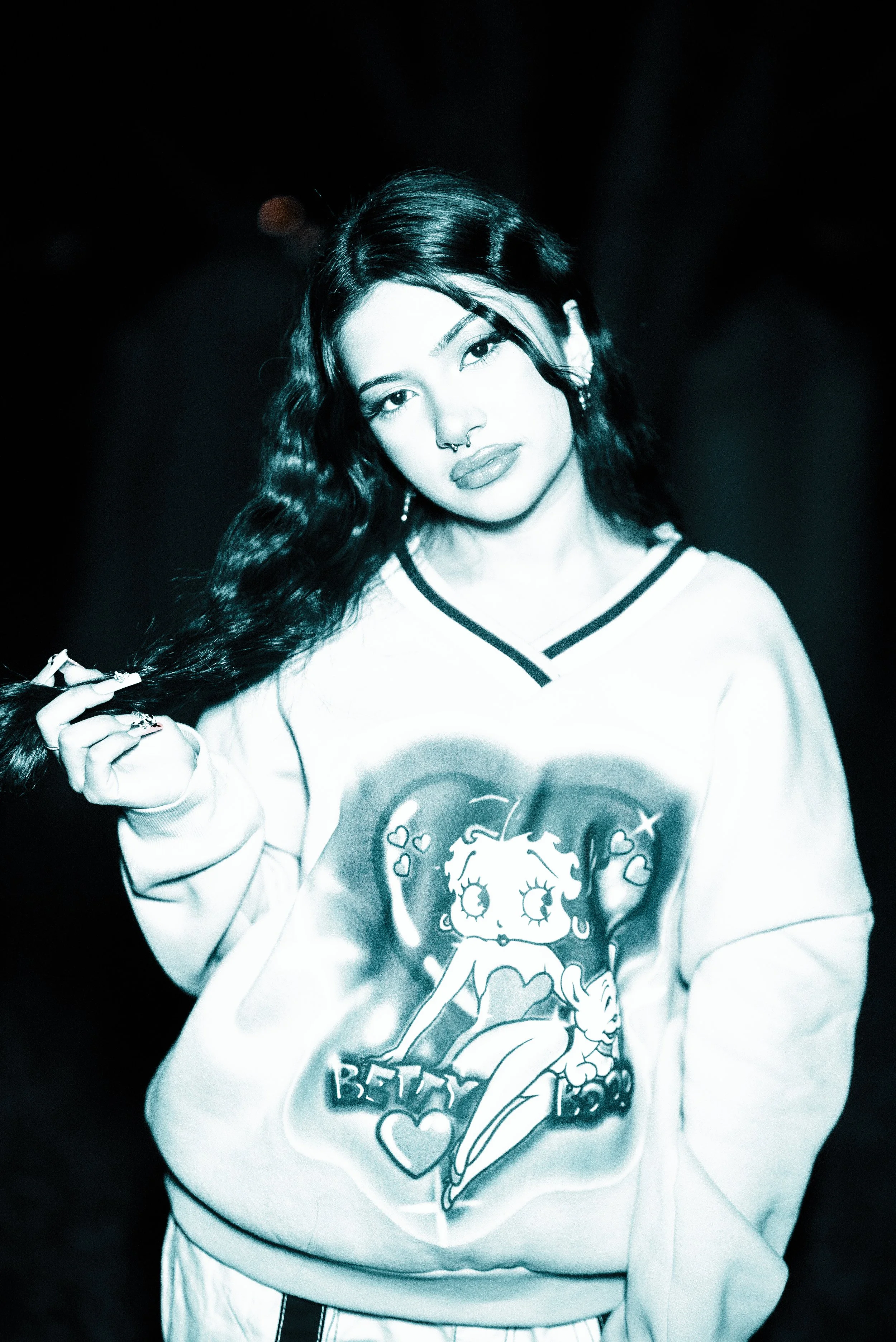 Sequence 01.00_00_31_06.Still007.jpg