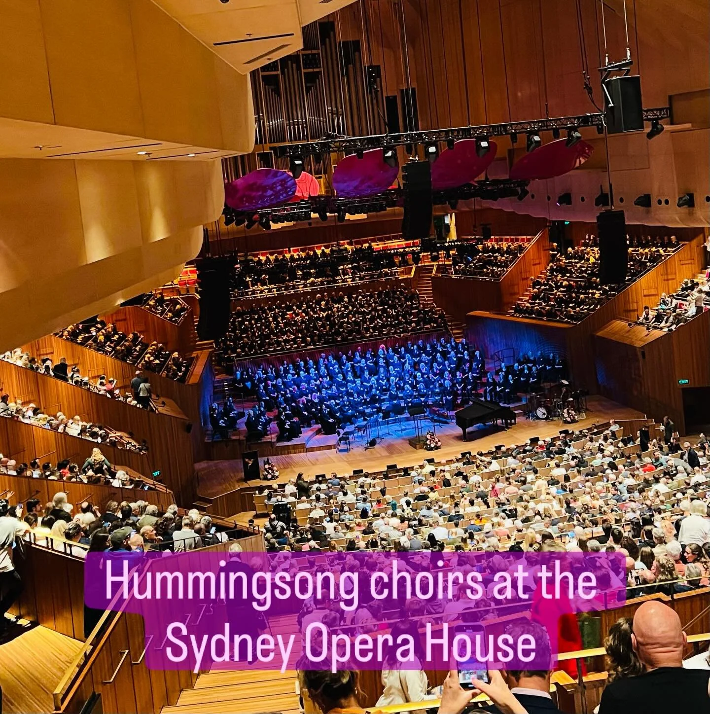 Enjoyed a lovely Saturday evening listening to the beautiful voices of the humming song choirs at the Sydney Opera House. Congratulations to gorgeous Maggie Game, who not only sang but MC&rsquo;d the 8 pm performance. ❤️