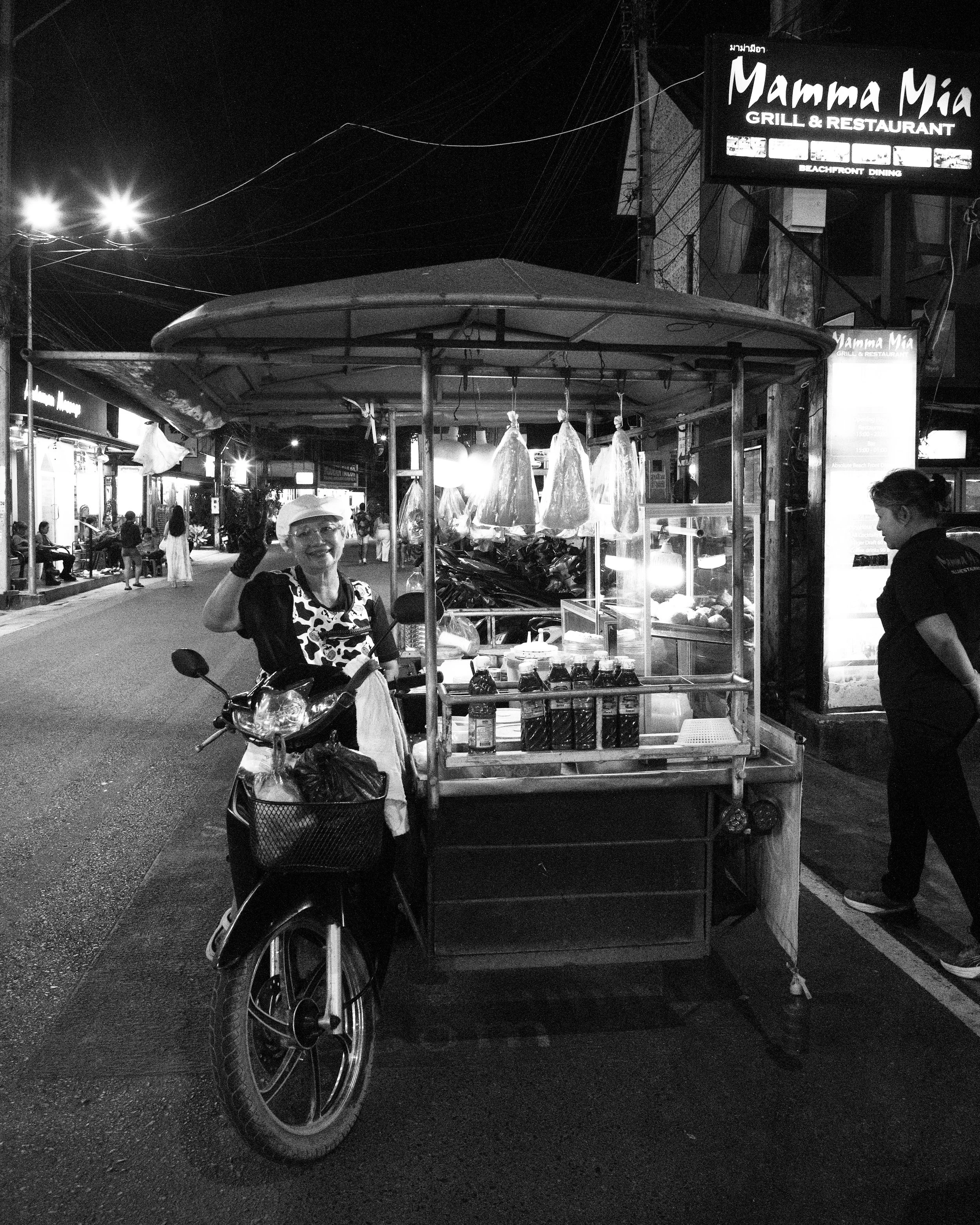 Mamma Mia - Mamma's cooking on the go .JPG