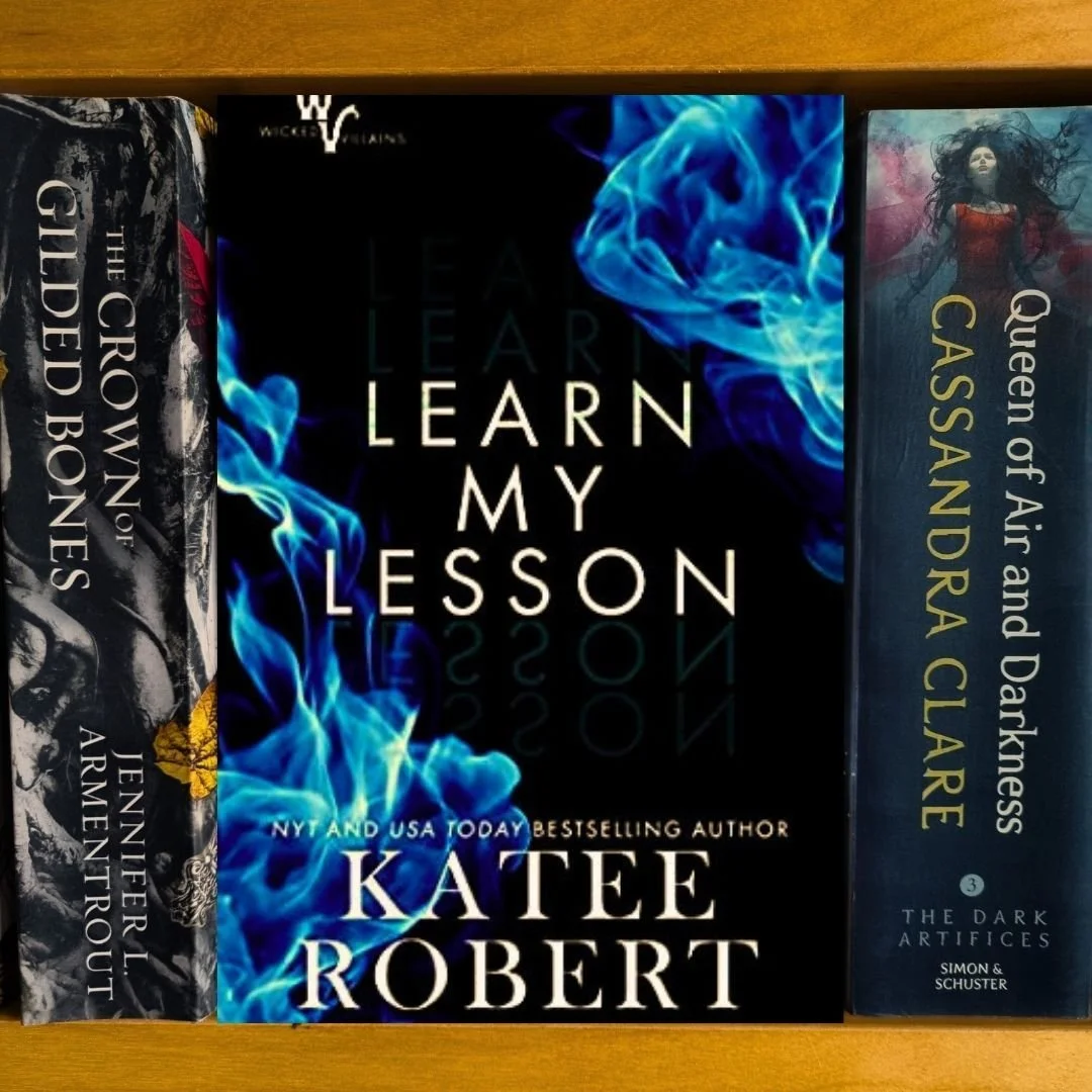 I'm back this week with my review of book 2 in Katee Robert's Wicked Villains series - Learn My Lesson.

📚 Thoughts

Fans self ... the best and steamiest Katee Robert book I have read so far.

I feel like maybe I just don't vibe with the Greek mytho