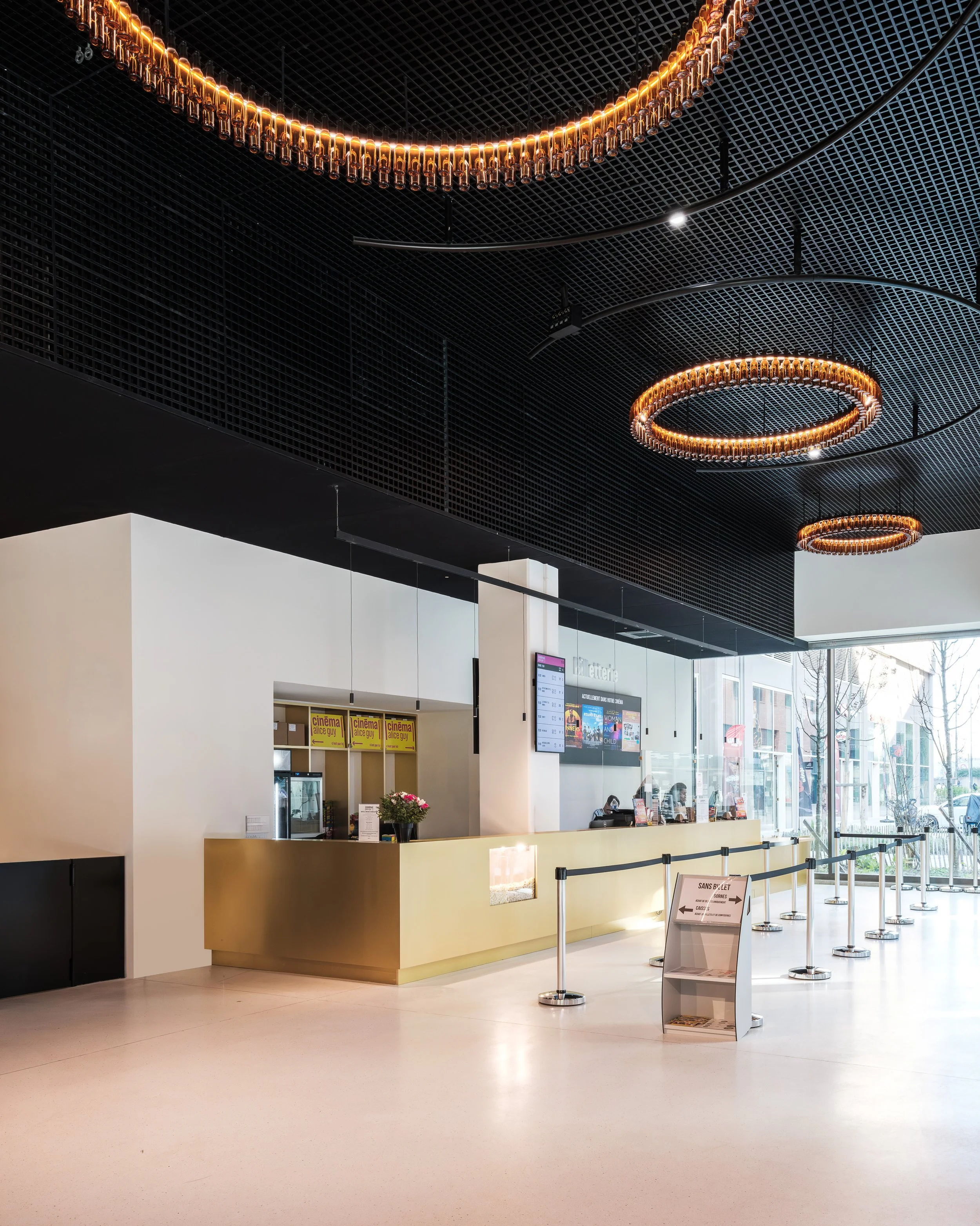 HA BOBIGNY LIGHT © FLORIAN BOUZIGES-7.jpg