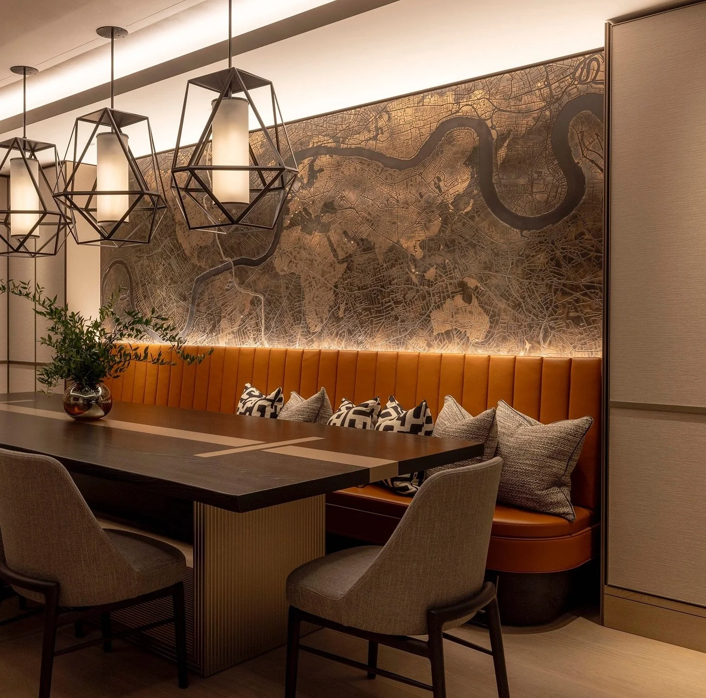 Bronze Mural Artwork.

This bespoke artistic metal relief mural embodies the link between the city of London and the world as a whole with clever use of patination and engraving. The striking artwork transforms the wall into a timeless centrepiece, b