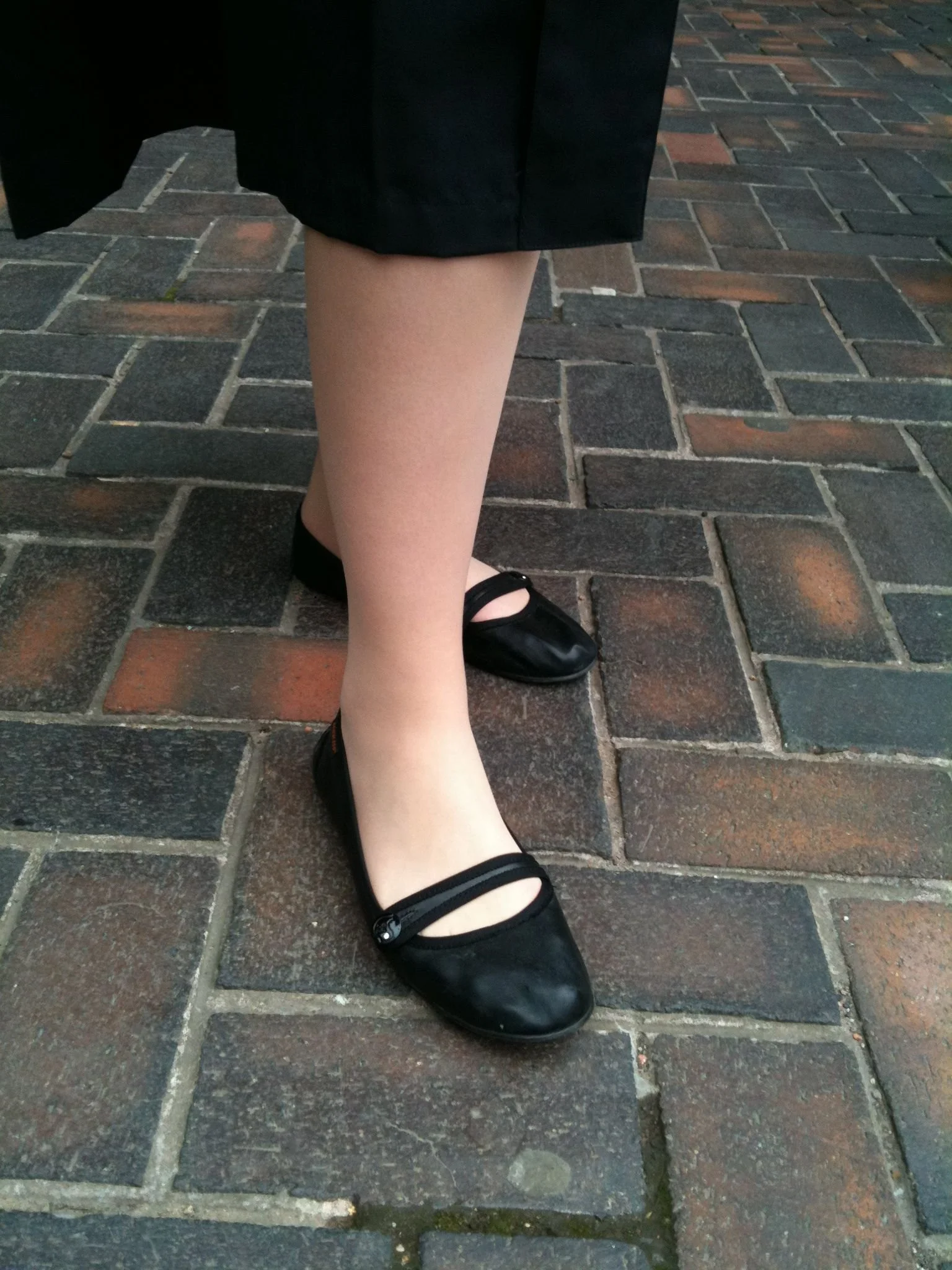 graduate-shoes-6.jpg