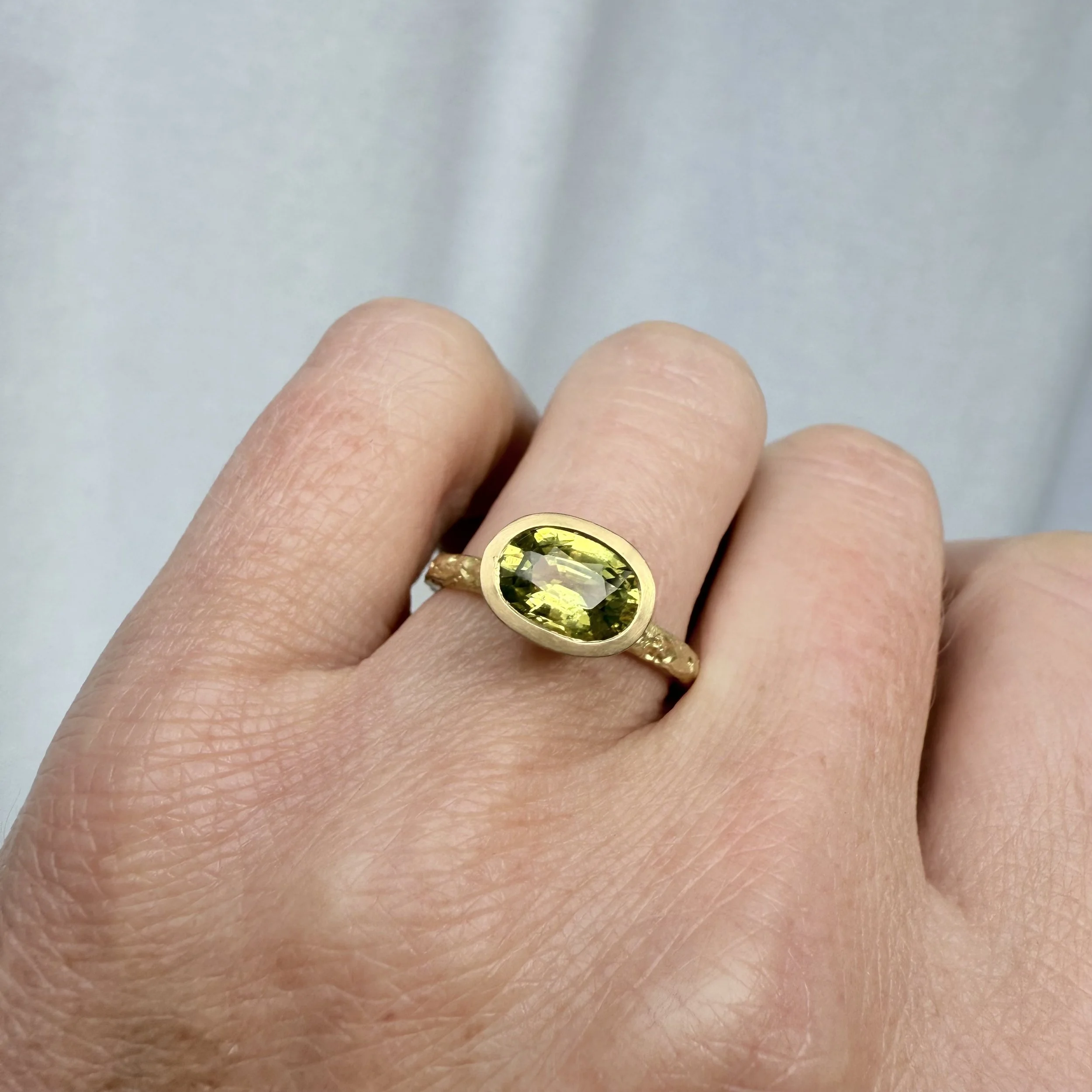 Earthen Chalice Sapphire Ring_3.jpeg