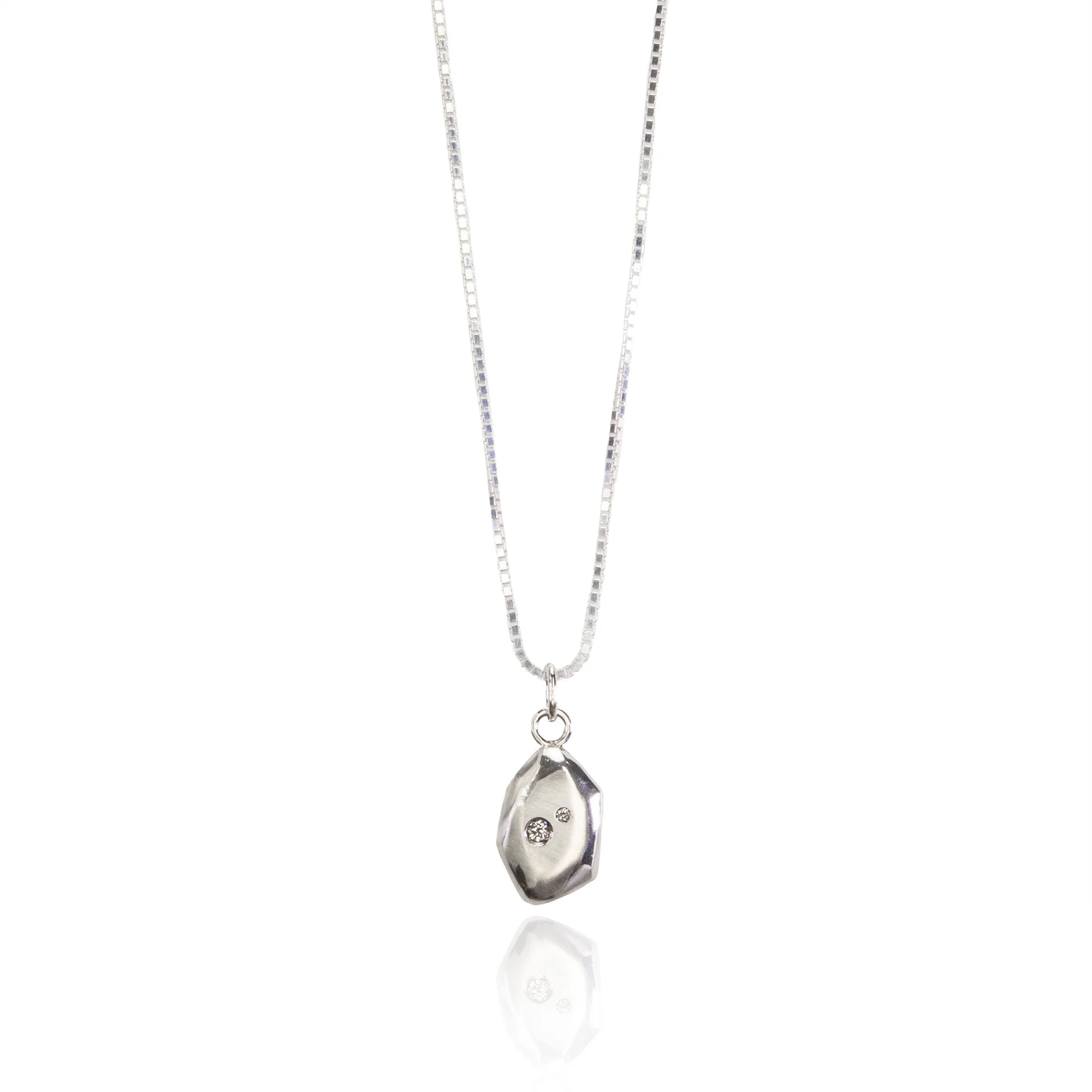 Pebble Necklaces_2.jpg