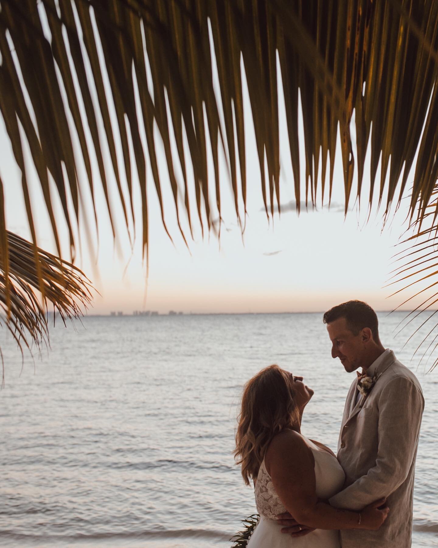 Isla Mujeres wedding magic featuring The Guinness World Record winners in the category of Sweetest Clients Ever. Love you, @knc5083 and @bboudreau13

#destinationwedding #mexicowedding #destinationphotographer #islandweddings #islamujeres