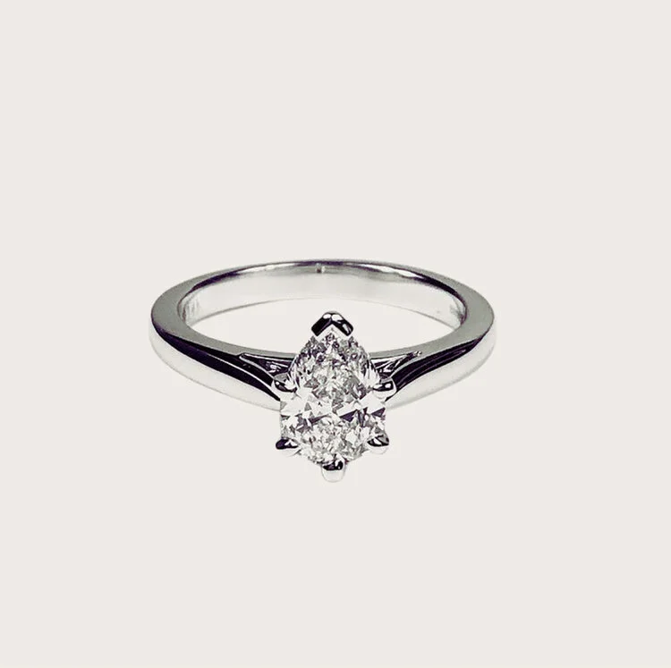 sabrinna-diamond-set-ring.jpeg
