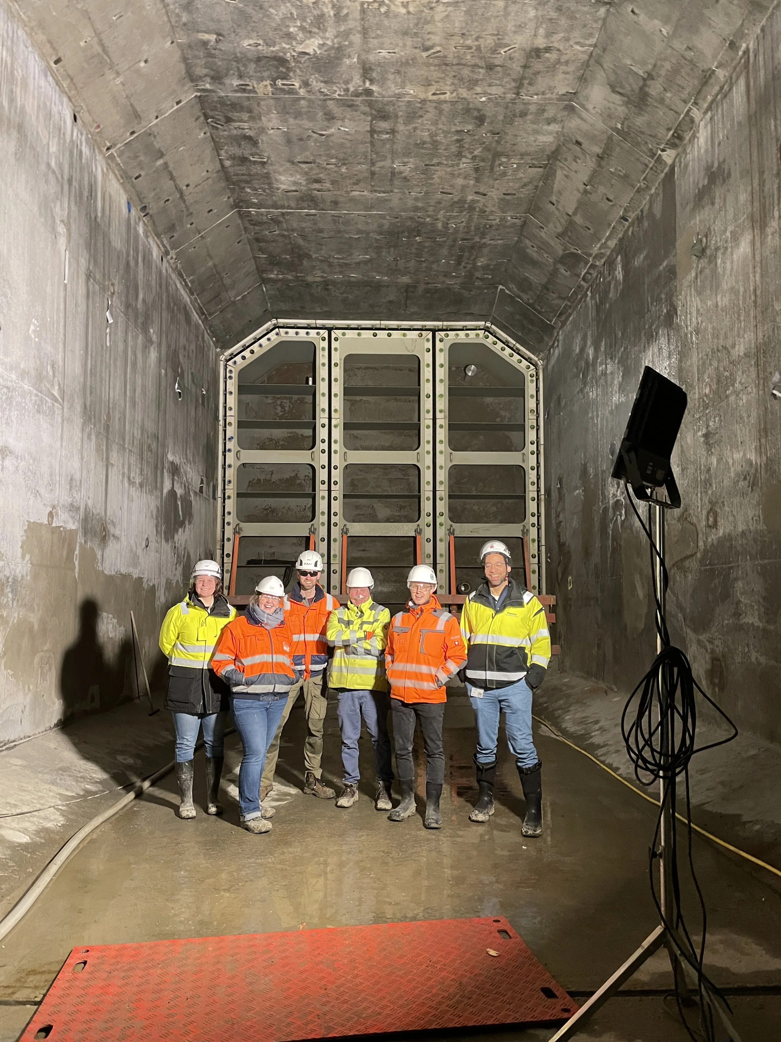  Das UBB Team im landseitigen Tunnelabschnitt / Februar 2025 