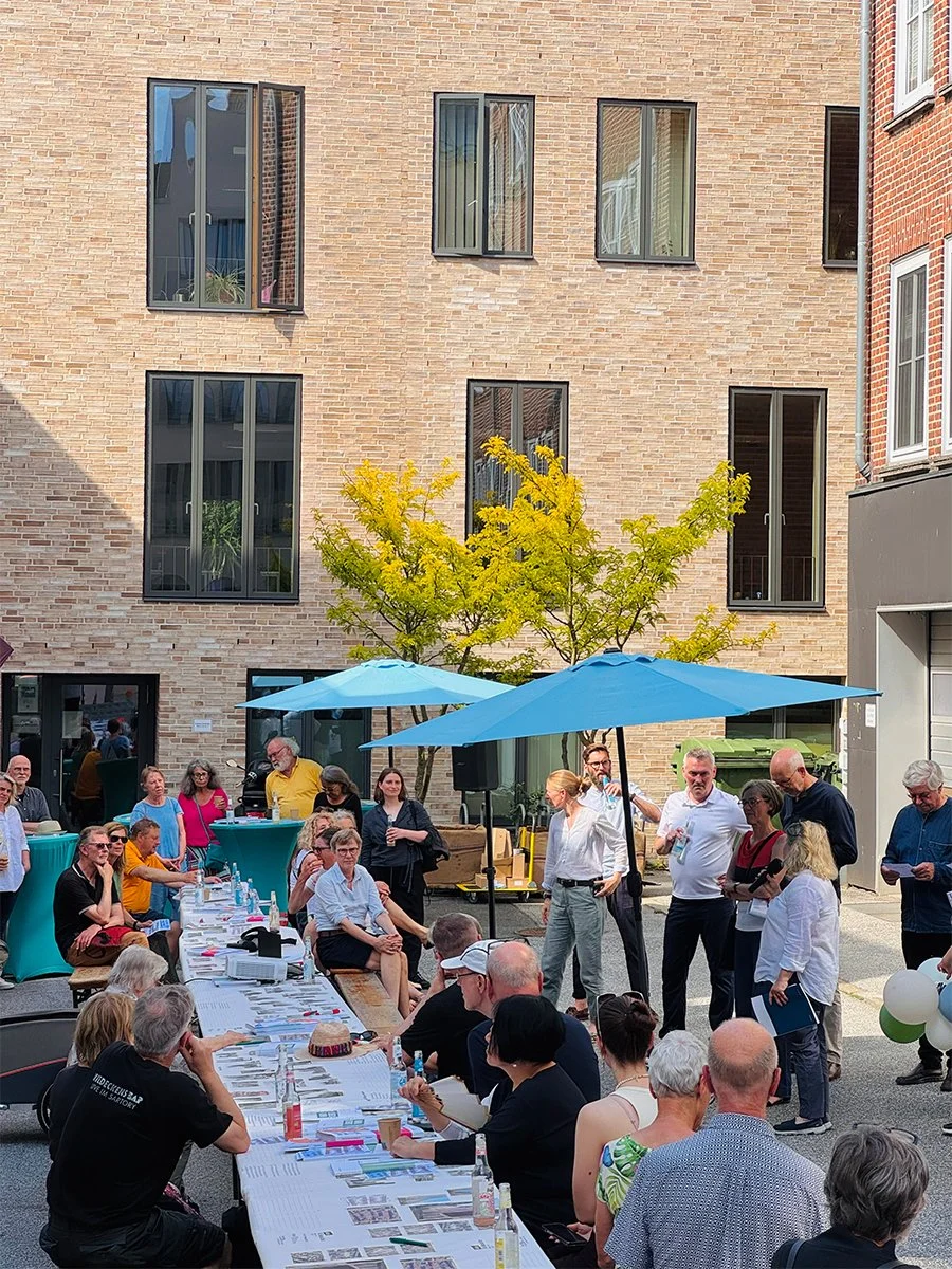 Lange Tafel der Baukultur