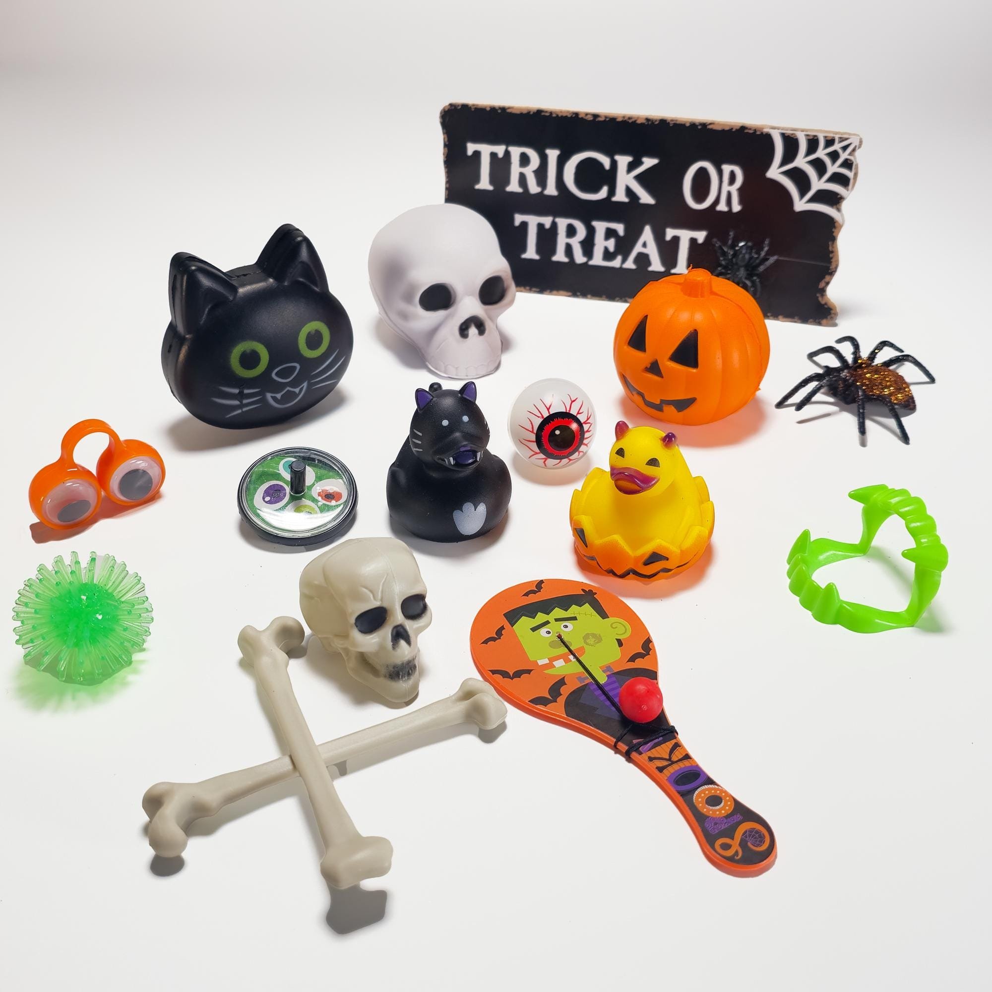 https://i.etsystatic.com/32899418/r/il/2de901/6265343112/il_fullxfull.6265343112_c31z.jpg