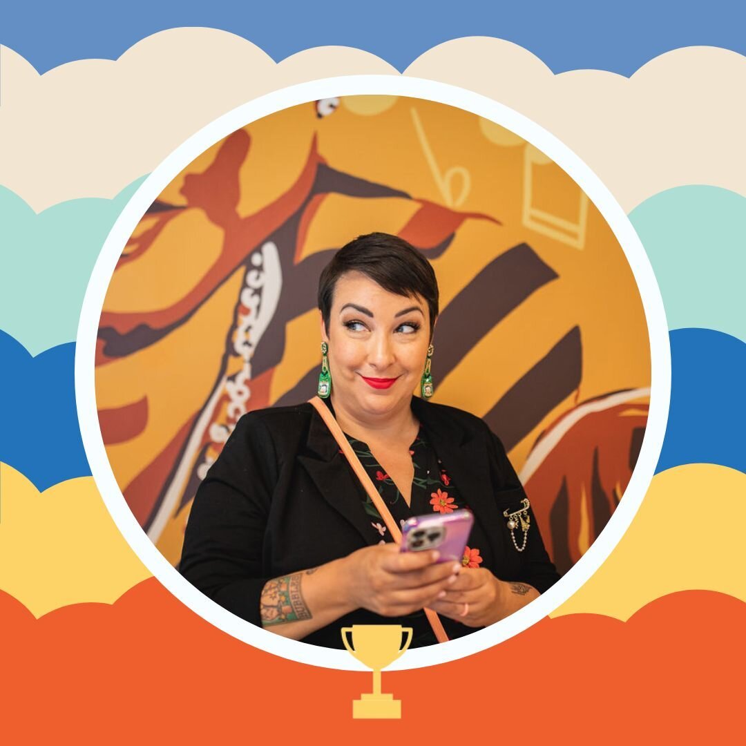 Just me looking at the MLS again for the 55238957897895th time today hoping for another great home for one of my clients. Am I obsessive? Sure am!! But that's how I make sure I snag the perfect house for my buyers. ⁠
⁠
What kind of home are you looki