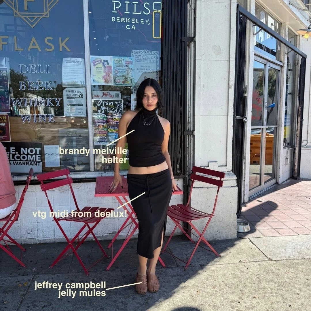 What our team wears to work🙂&zwj;↕️

Almost everything from DeeLux⭐️

#fitcheck #ootd #deelux