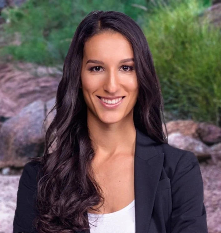 Laura Jewett's Instagram, Twitter & Facebook on IDCrawl