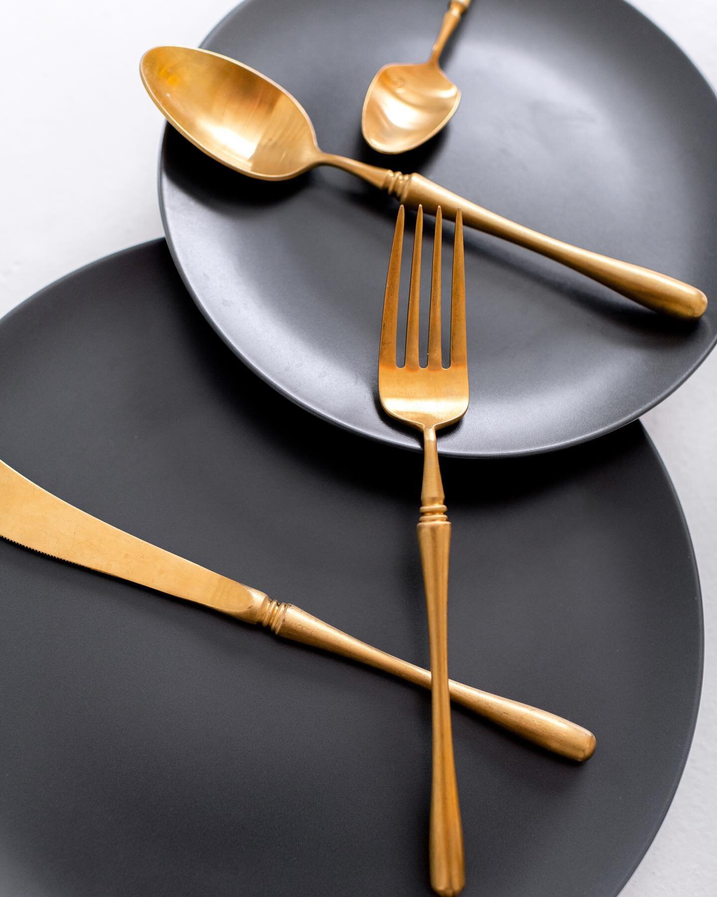 So chic, so modern. Our beloved Whitney Gold Flatware &amp; Black Ceramic dinner collection.