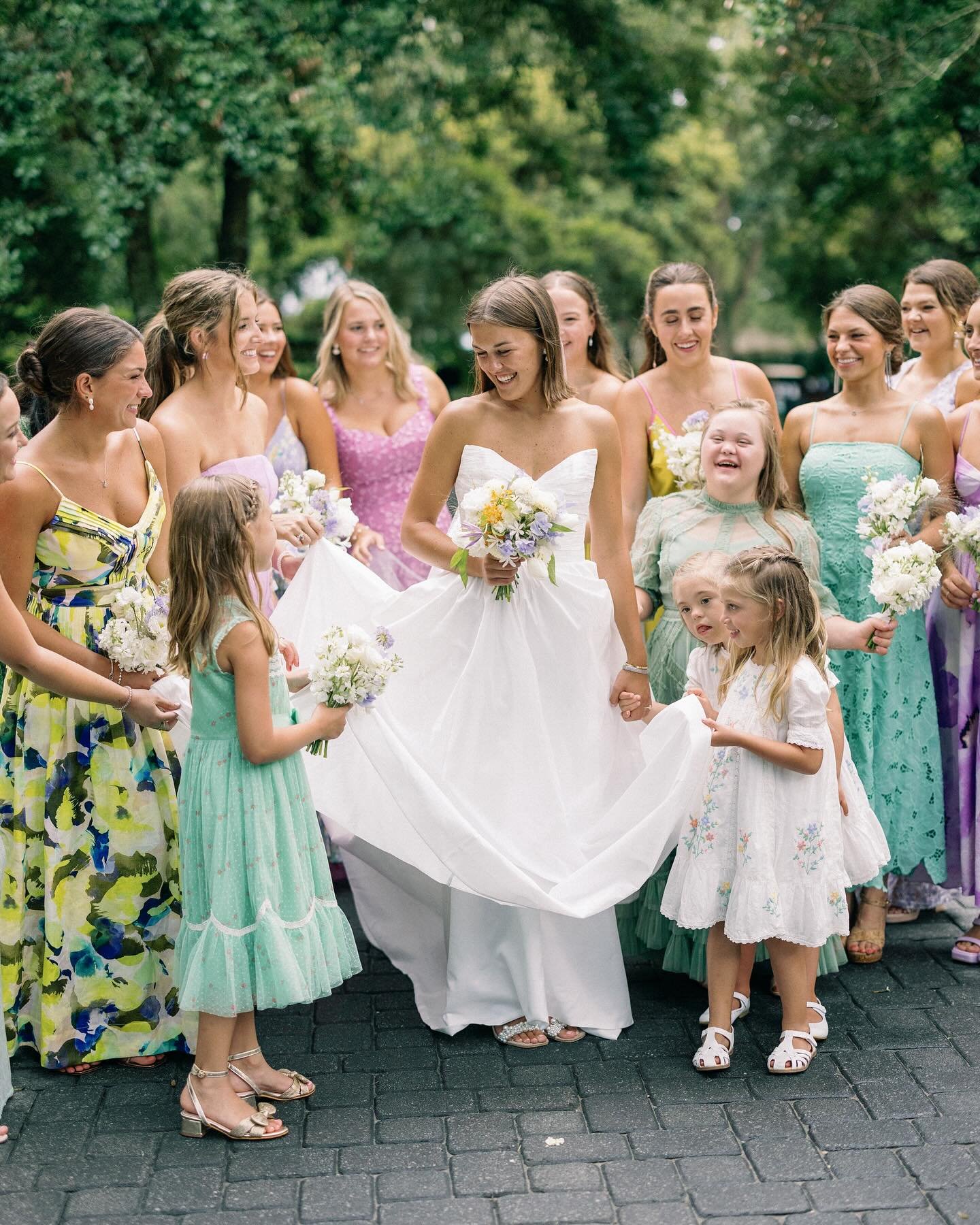 Madden &amp; Davis 💜💚

A bright summer wedding on Saint Simons with the perfect blend of lavender, green and white. 

Venue: @forbesfarmssi 
Photography: @devossphotography 
Design &amp; Coordination: @daniellebairdevents 
Catering: @halyards_cater