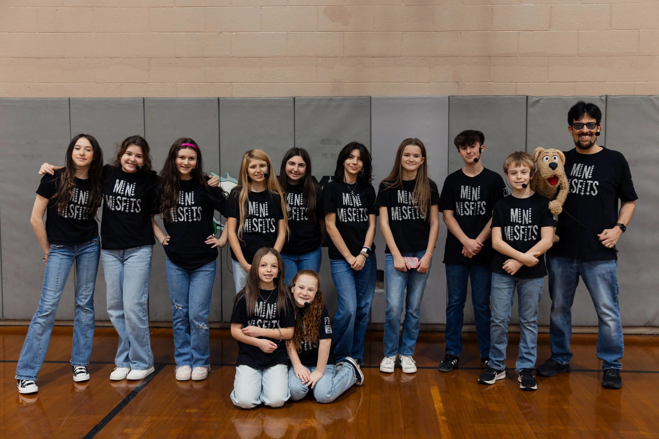 Mini Misfits 🤝 Clark Mills &mdash; one of our favorite schools to perform at 🌟💛

We&rsquo;re wrapping up this year with a showcase at Actors Playground. Come check us out and bring us to your school next year! 🚌

📆 June 6th, 7th, &amp; 20th 
📍 