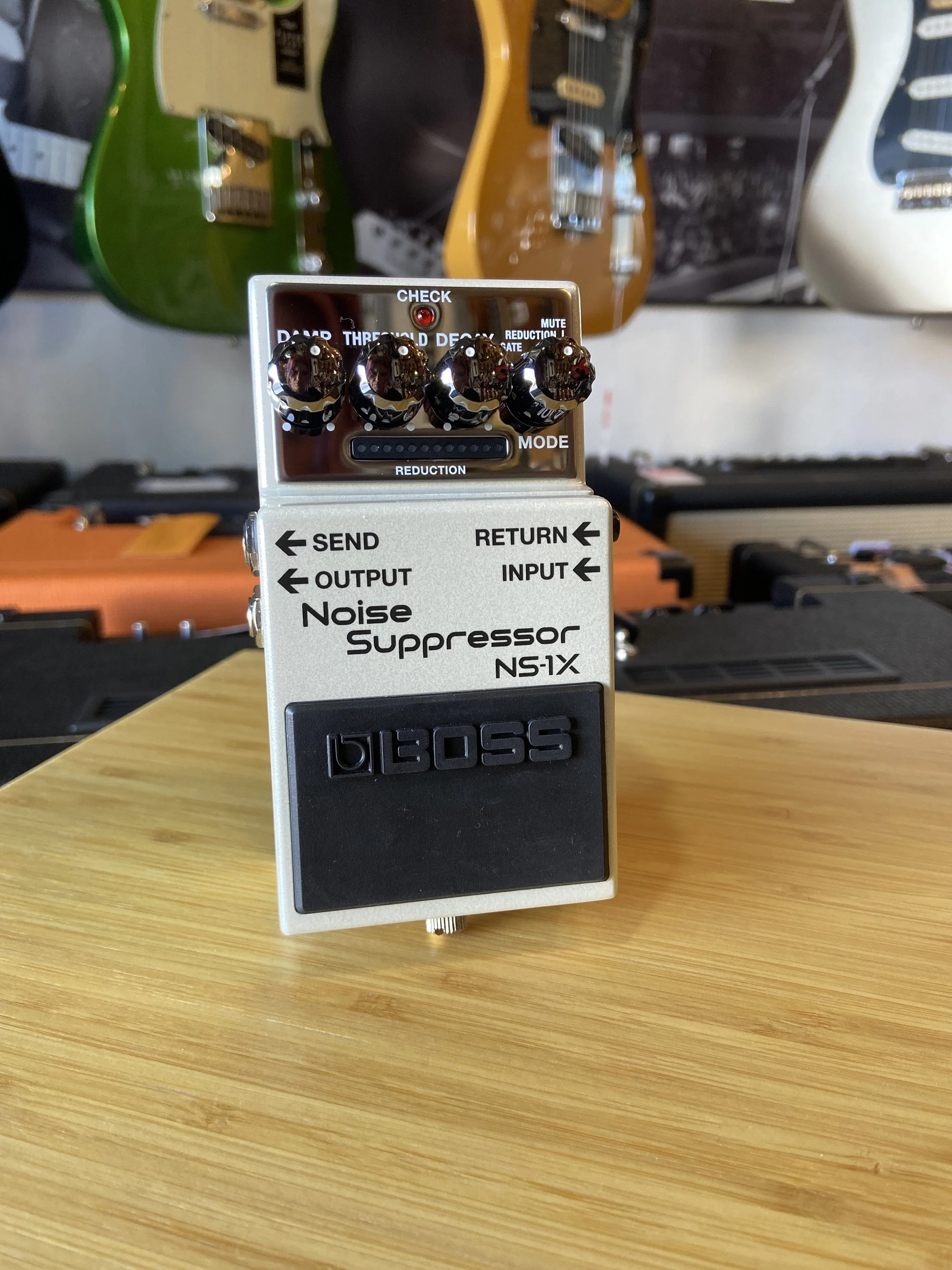 Lightning Joe's Guitar Heaven