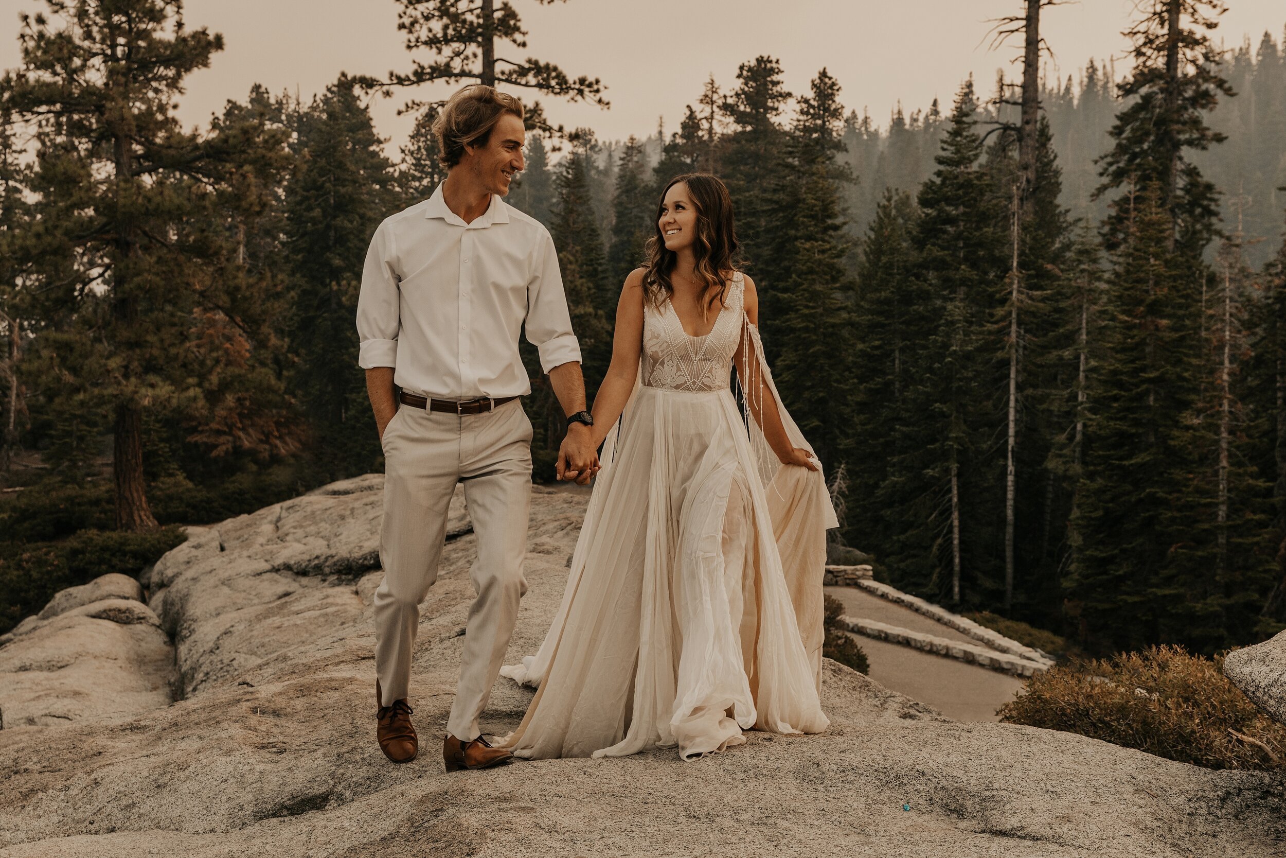 jessika-christine-photography-yosemite-couples-outdoor-adventurous-session (11).jpg