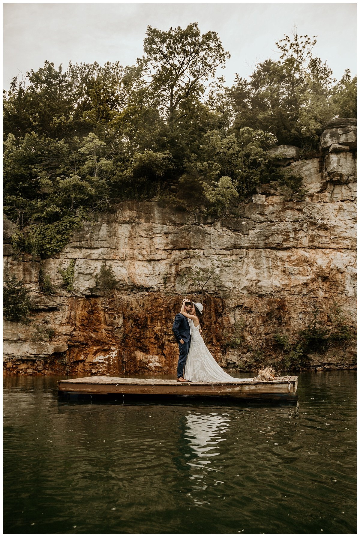 Boho+Elopement+_+Kansas+City+Wedding+Photography+_+Colorado+Elopement+_+Outdoor+Wedding+_+Outdoor+Elopement+Photos+_+Lake+Wedding (1).jpeg