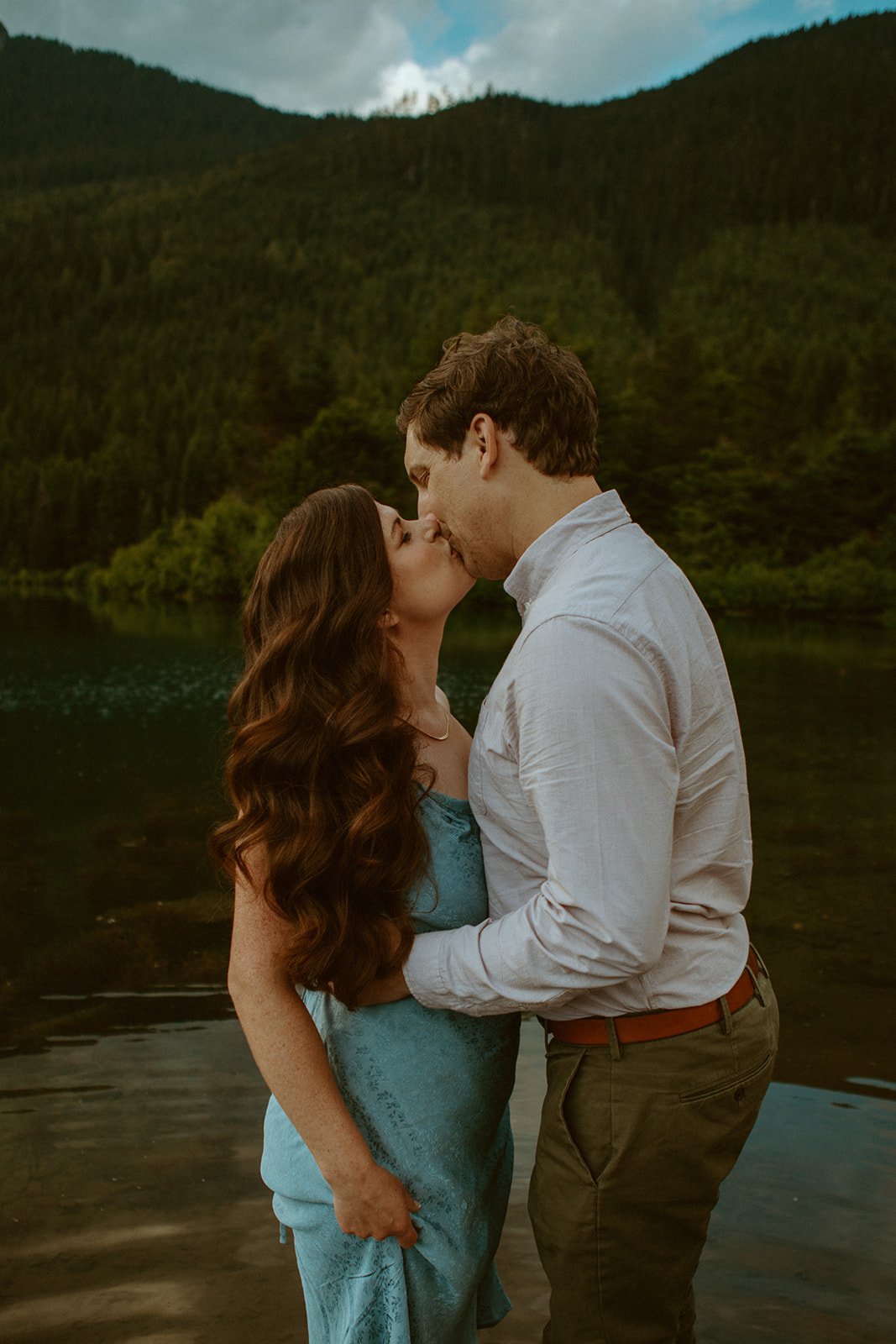 A Gold Creek Pond Outdoor Engagement Session - Shanean + Ian (14).jpg