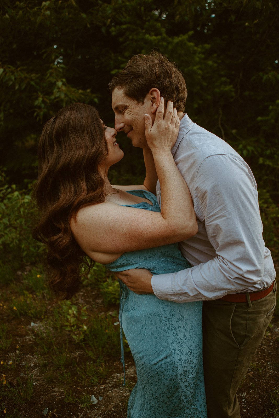 A Gold Creek Pond Outdoor Engagement Session - Shanean + Ian (21).jpg
