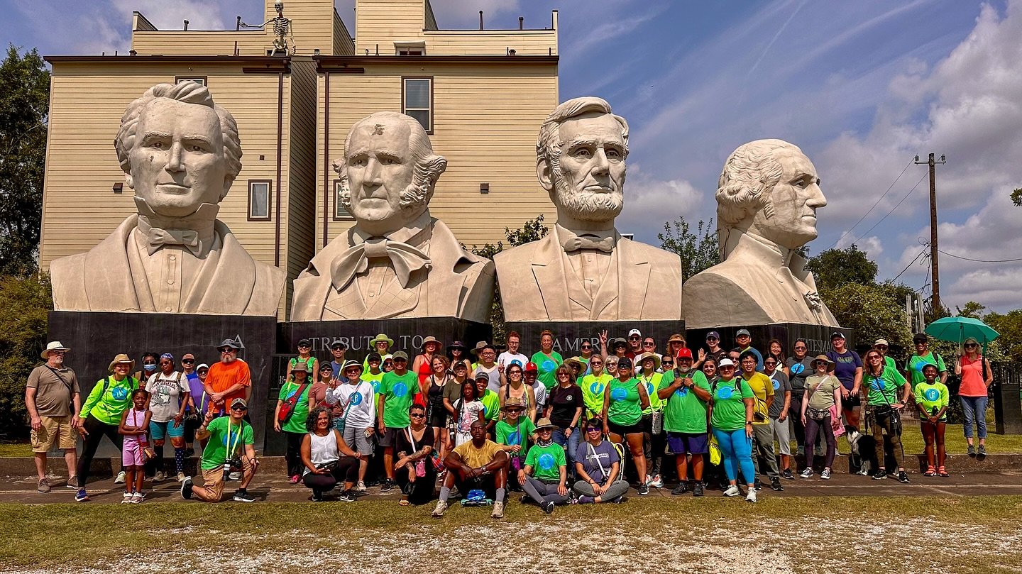 713Walks Art District Houston in Historic First Ward. What an AMAZING group of people to spend the morning with! We are so grateful to @artsdistricthou and @freshartsorg for sponsoring and collaborating on today&rsquo;s experience. More photos and vi